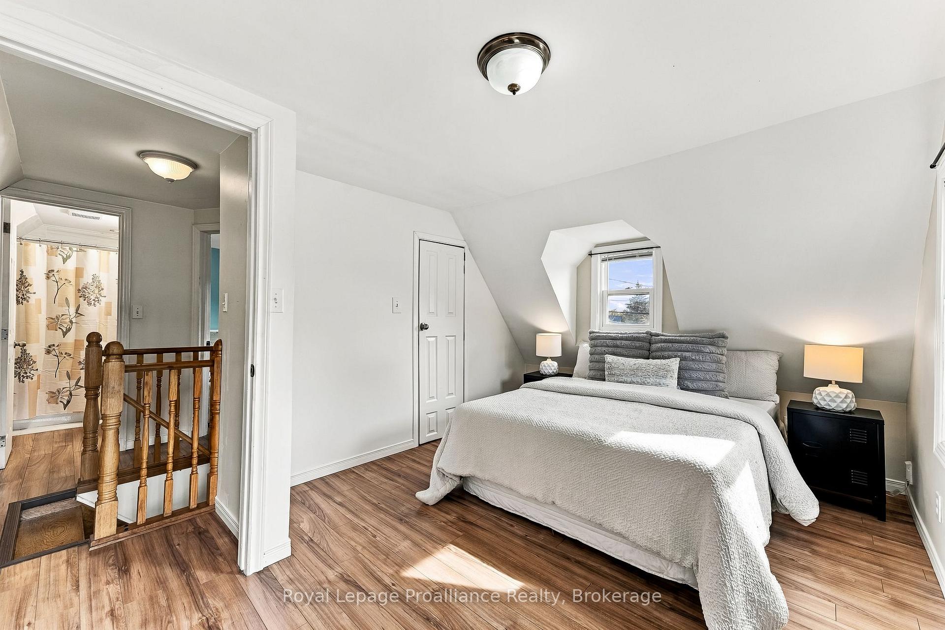 Photo 24 of 12 Singleton Street, Brighton — HOMEH