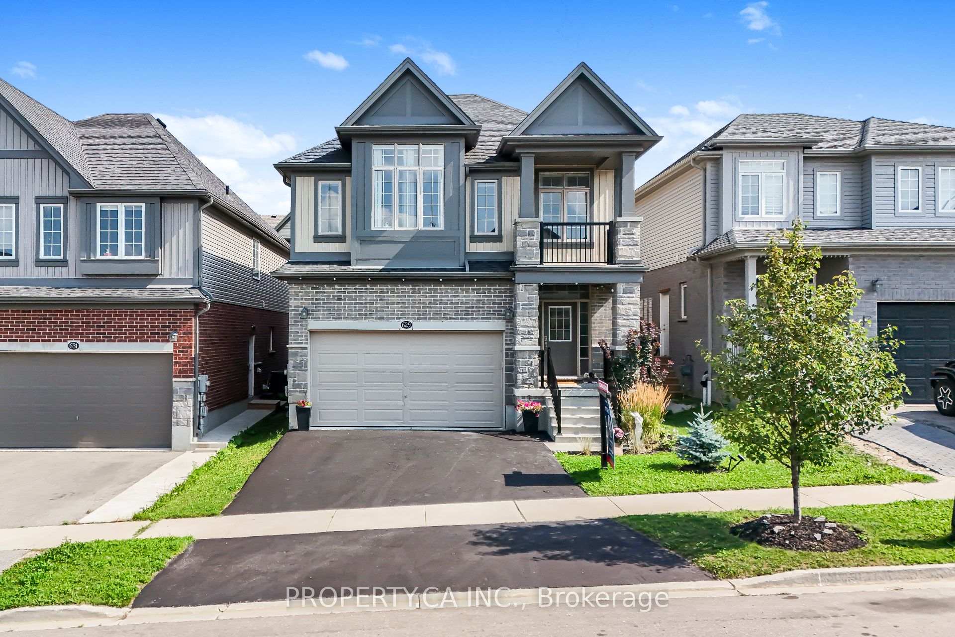 Photo 2 of 629 Wild Rye Street, Waterloo, Columbia Forest/Clair Hills — HOMEH