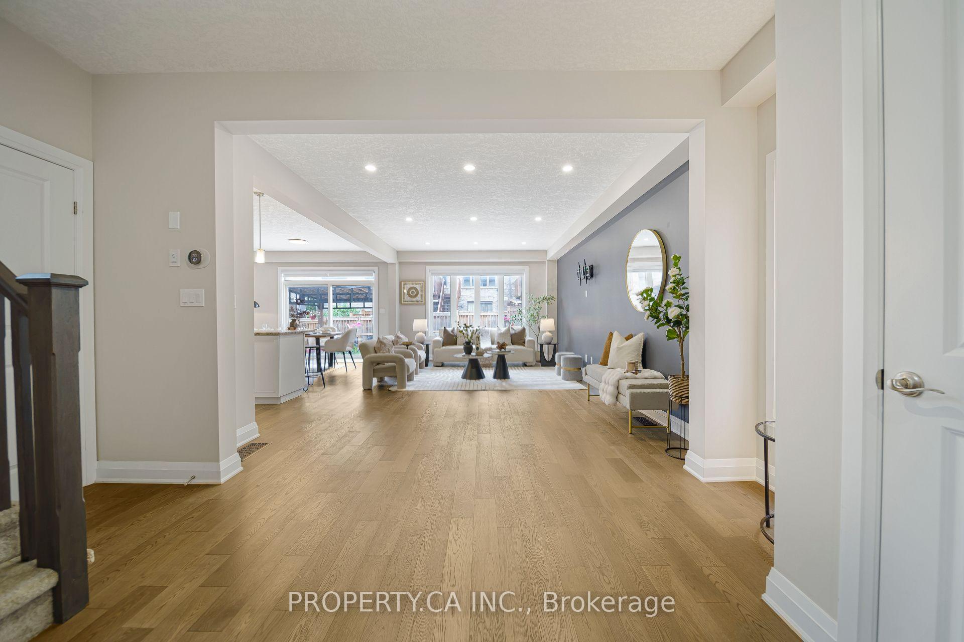 Photo 8 of 629 Wild Rye Street, Waterloo, Columbia Forest/Clair Hills — HOMEH