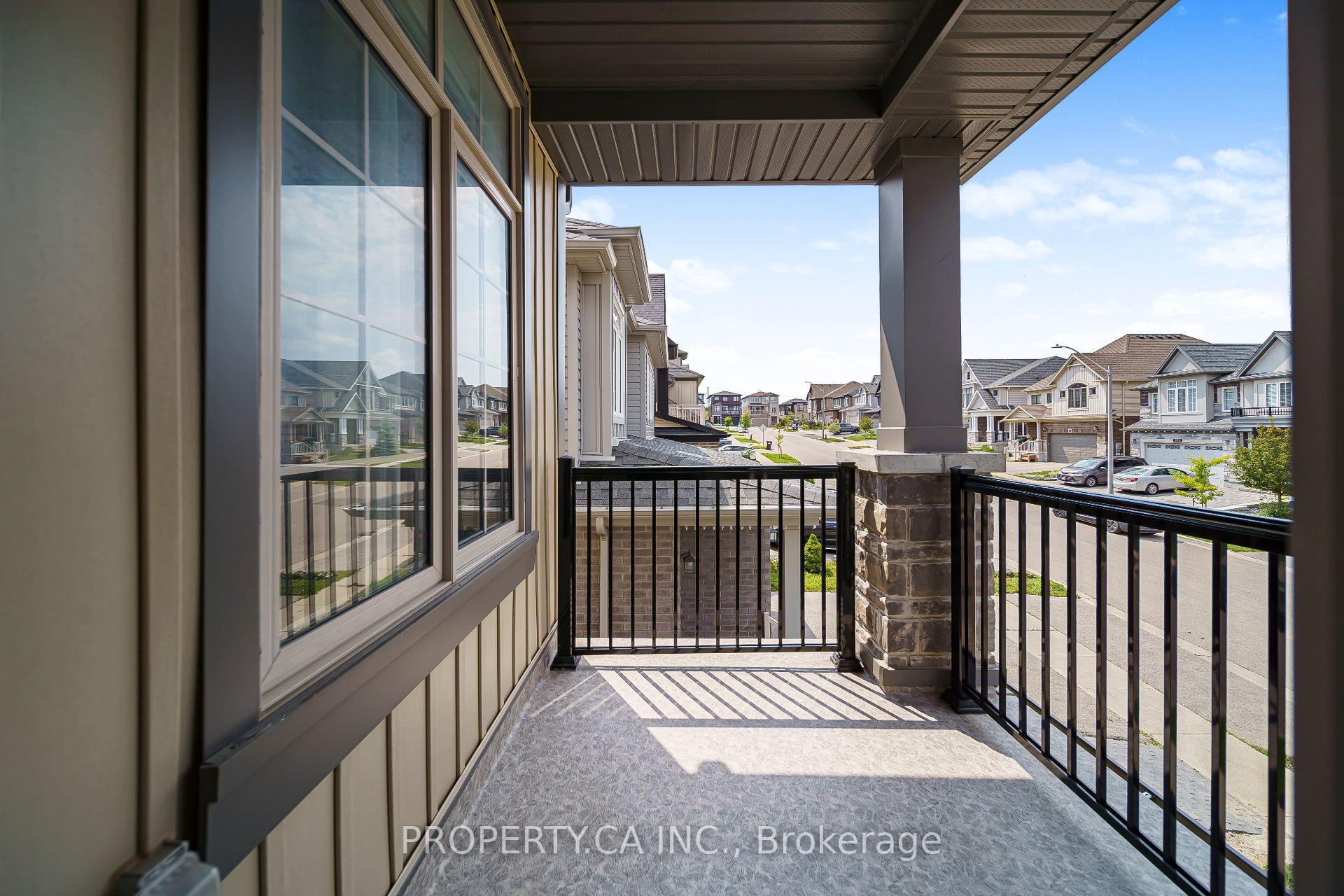 Photo 30 of 629 Wild Rye Street, Waterloo, Columbia Forest/Clair Hills — HOMEH