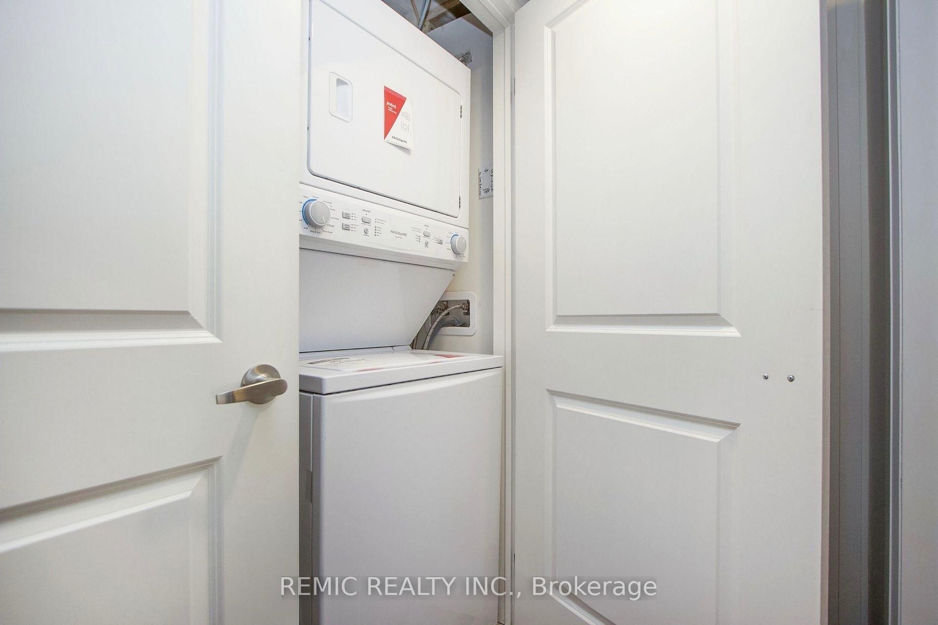 Photo 12 of Unit A, 28 Lookout Drive, Clarington, Bowmanville — HOMEH