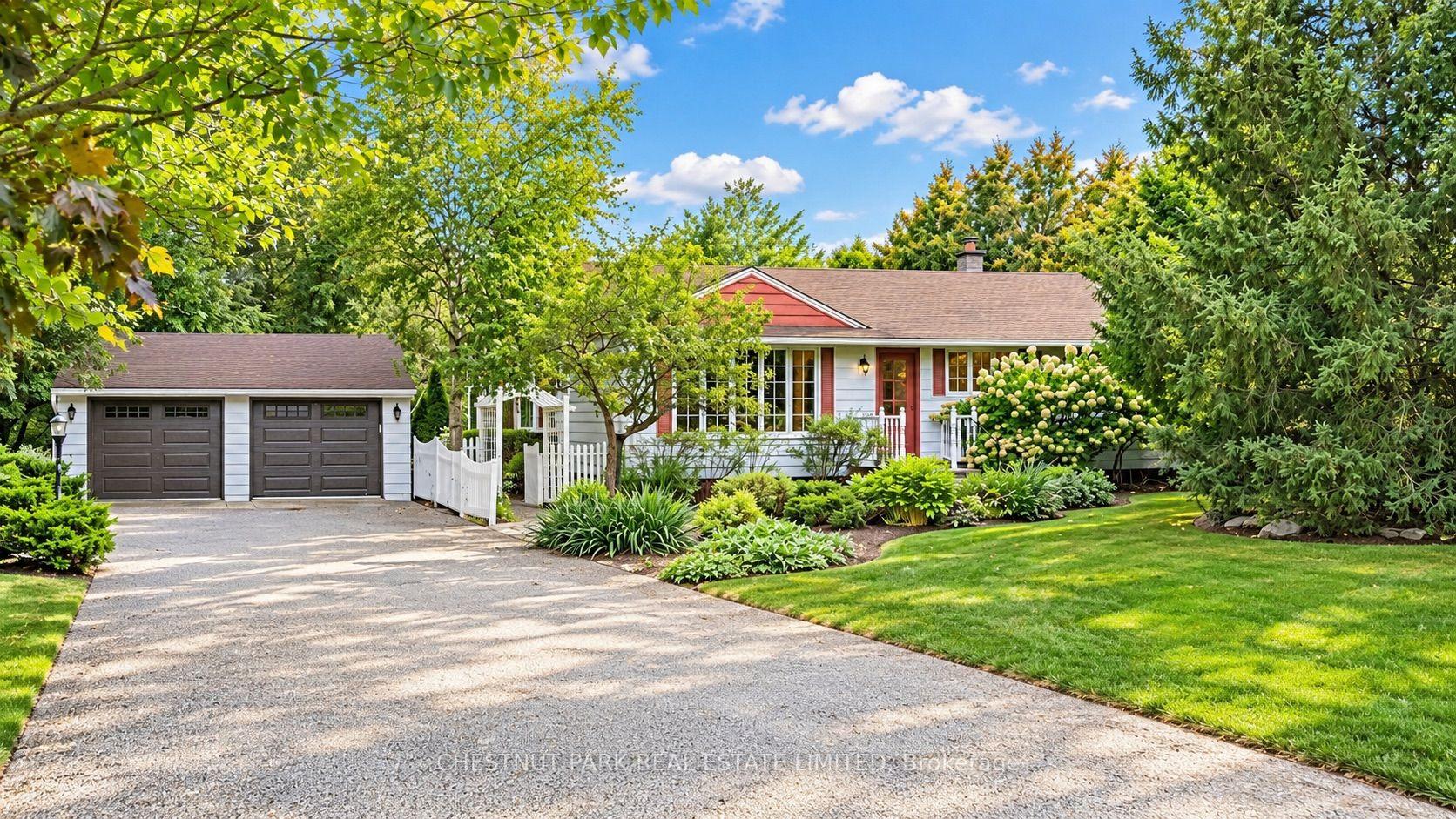 Photo 1 of 2445 Binbrook Road, Hamilton, Rural Glanbrook — HOMEH