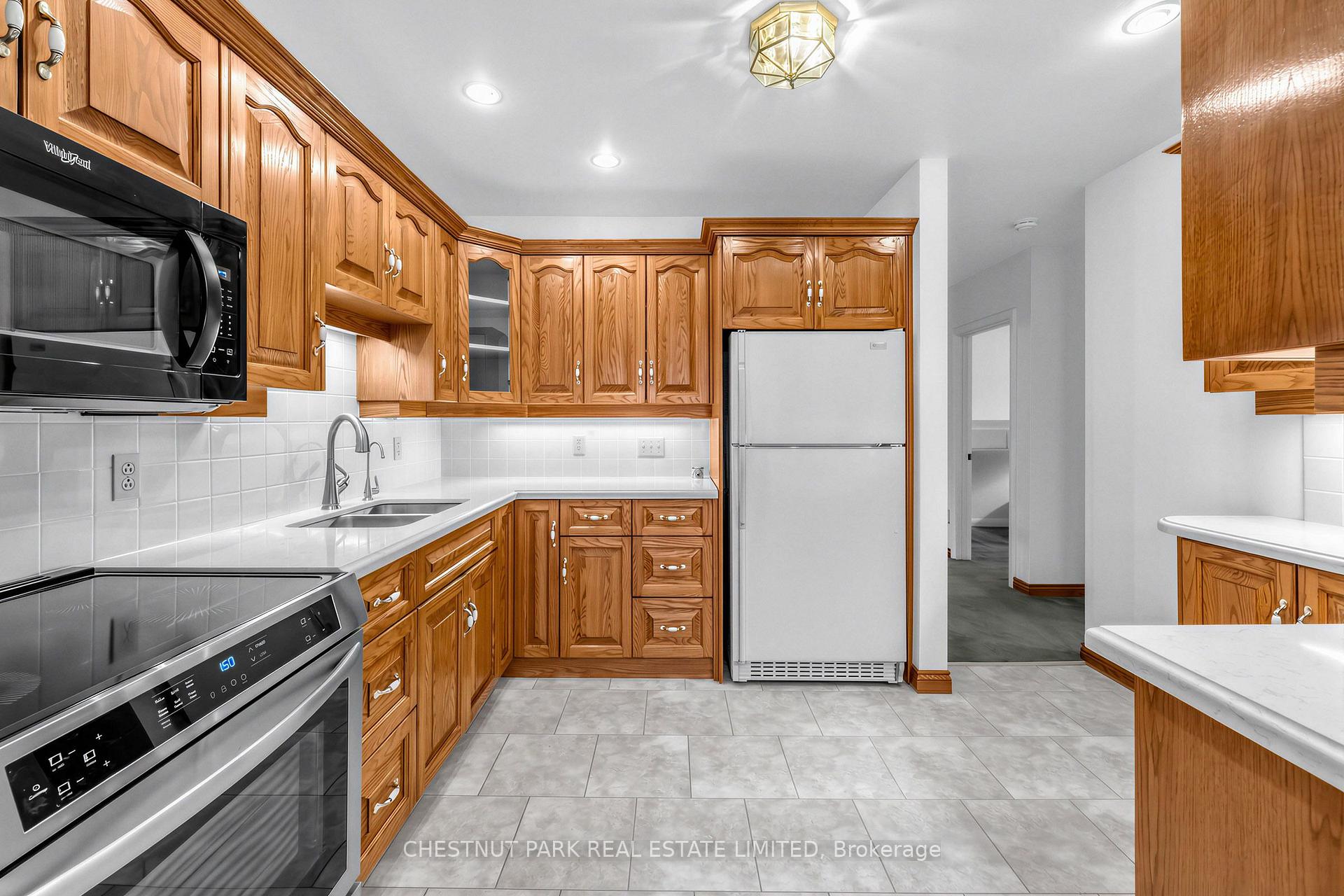 Photo 15 of 2445 Binbrook Road, Hamilton, Rural Glanbrook — HOMEH