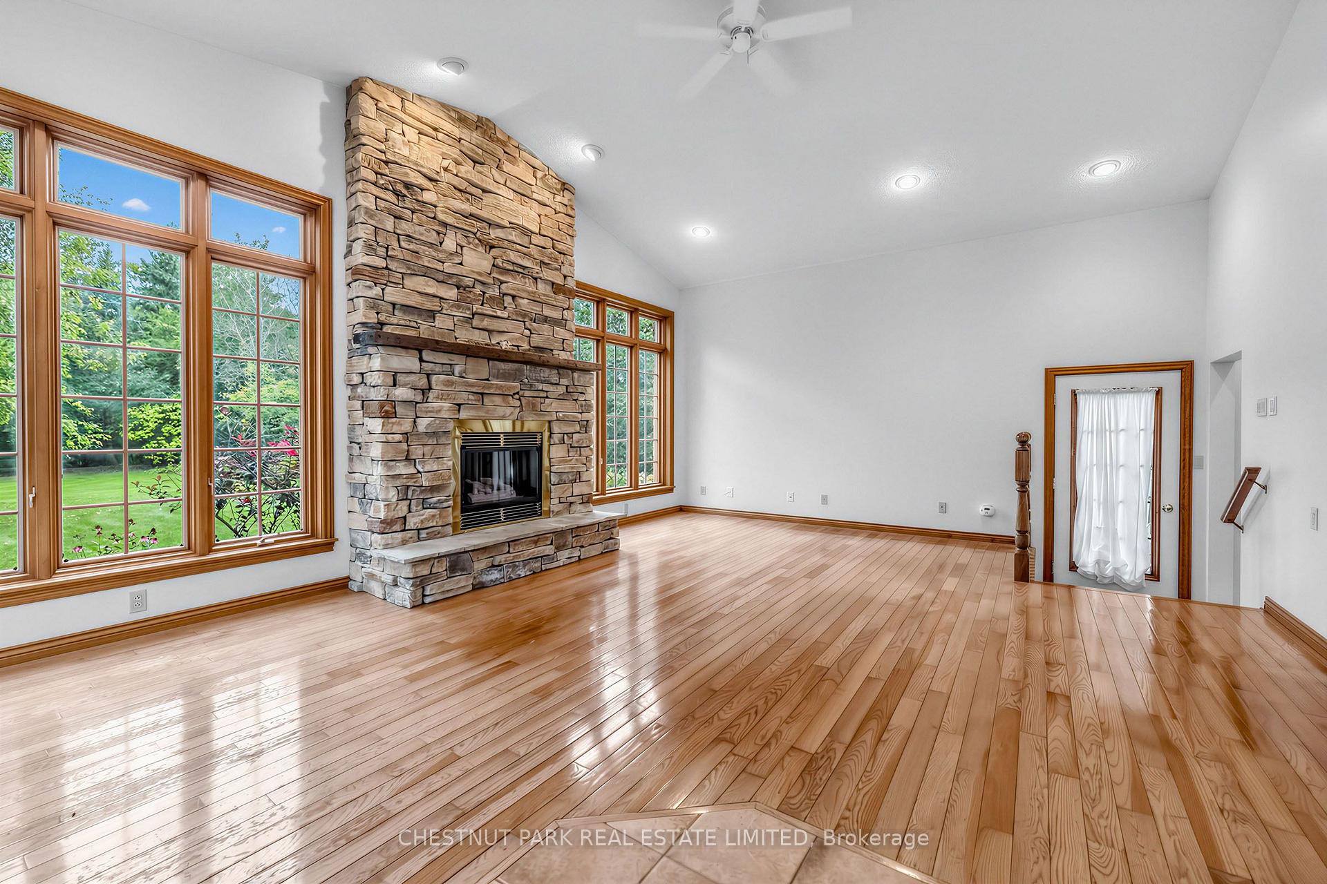 Photo 18 of 2445 Binbrook Road, Hamilton, Rural Glanbrook — HOMEH