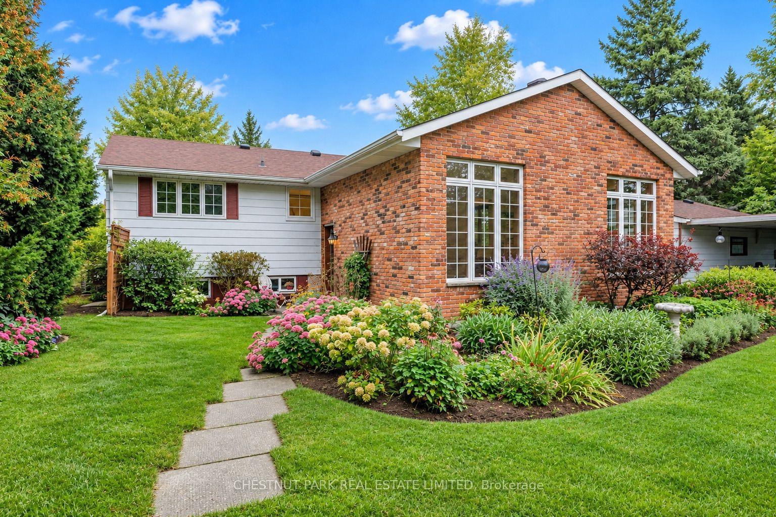 Photo 32 of 2445 Binbrook Road, Hamilton, Rural Glanbrook — HOMEH