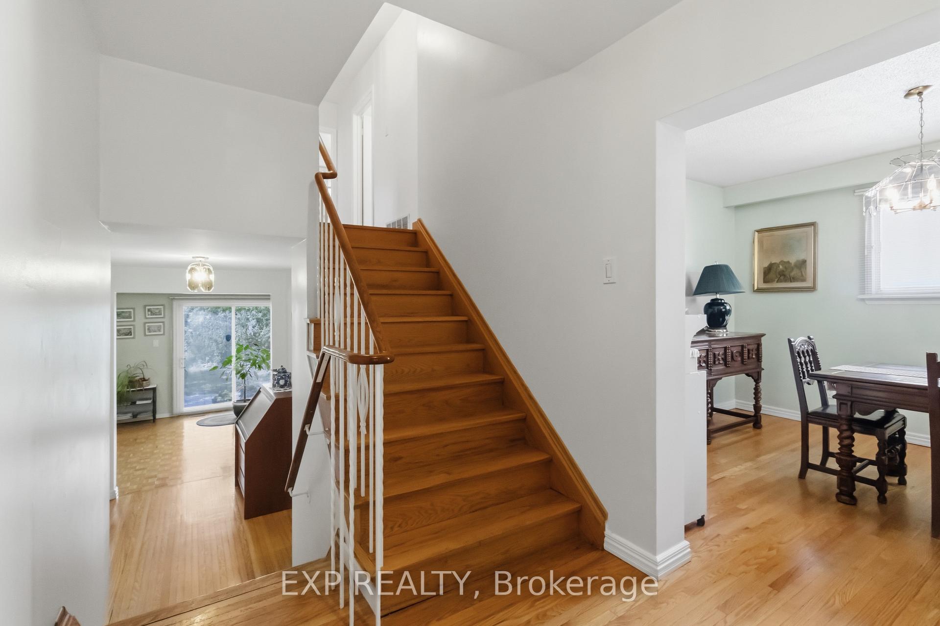 Photo 35 of 152 Hilda Avenue, North York, Newtonbrook West — HOMEH