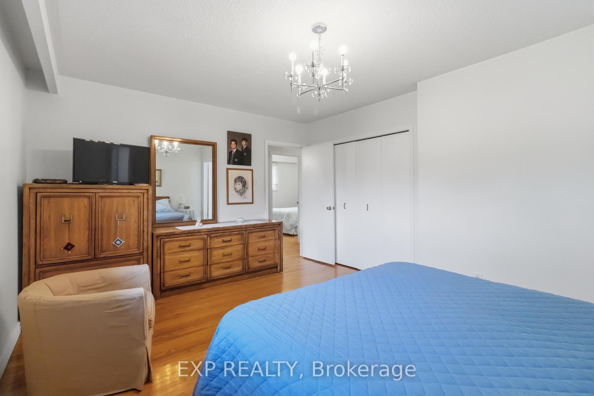 Photo 75 of 152 Hilda Avenue, North York, Newtonbrook West — HOMEH