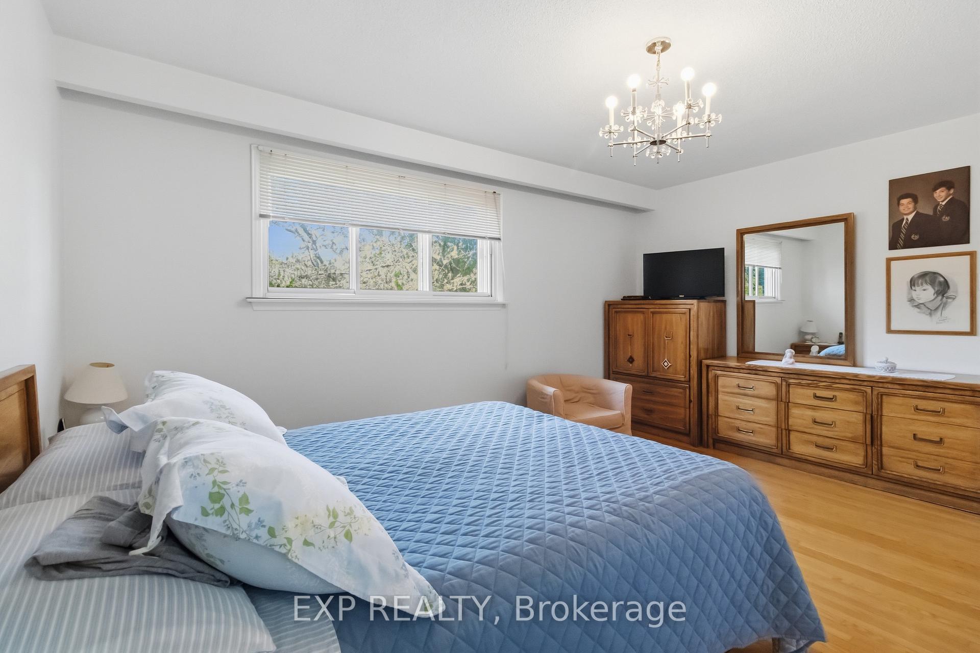 Photo 77 of 152 Hilda Avenue, North York, Newtonbrook West — HOMEH
