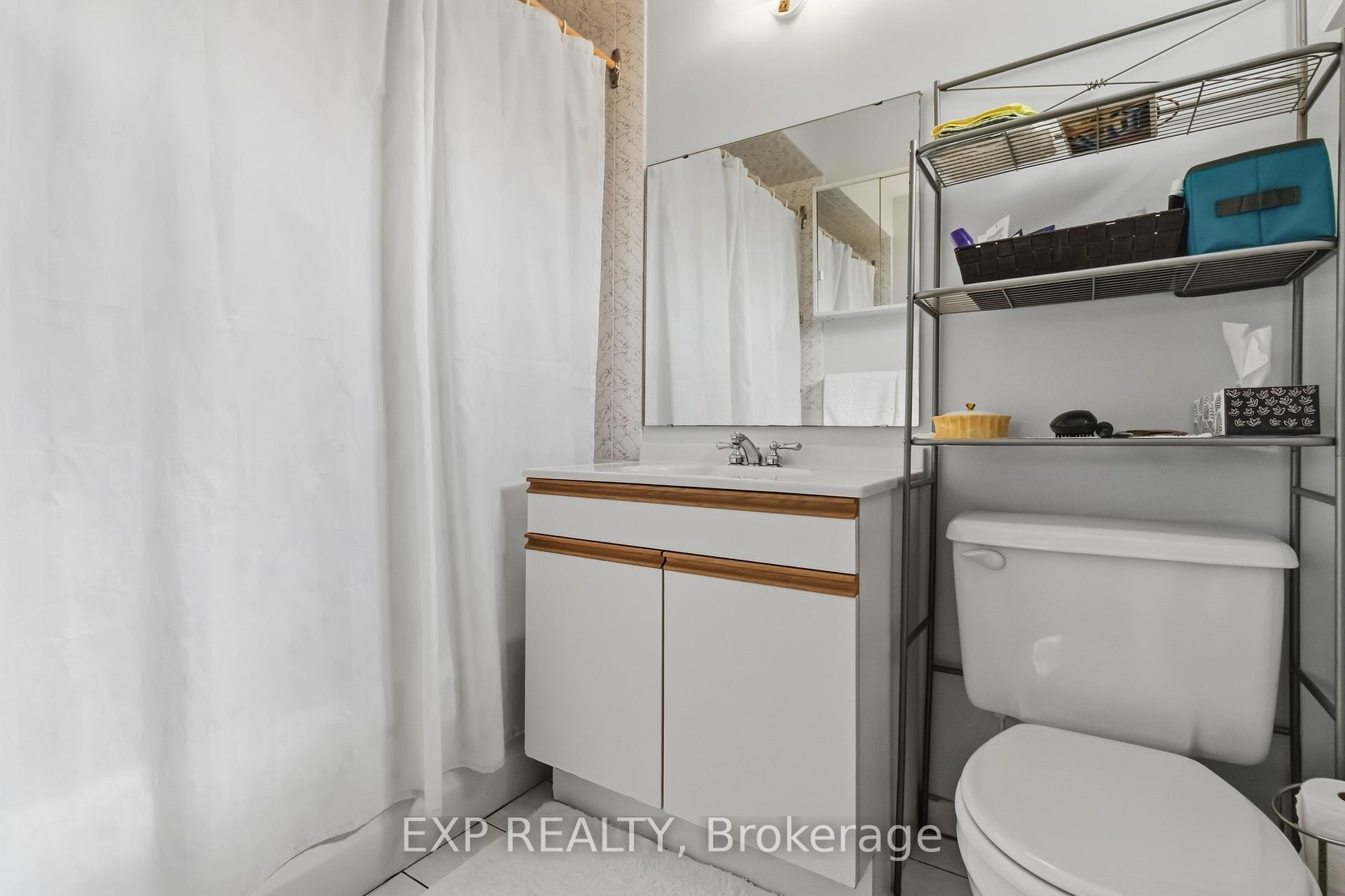Photo 81 of 152 Hilda Avenue, North York, Newtonbrook West — HOMEH