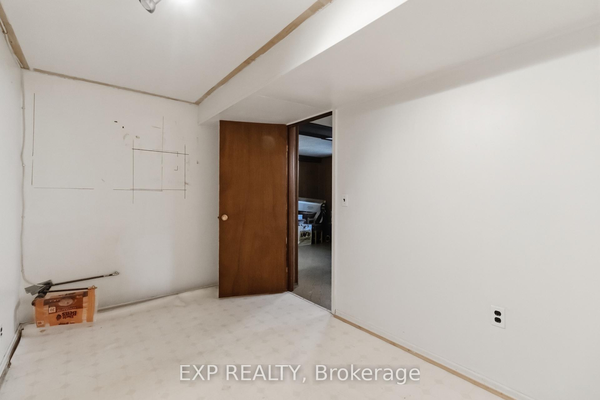Photo 93 of 152 Hilda Avenue, North York, Newtonbrook West — HOMEH
