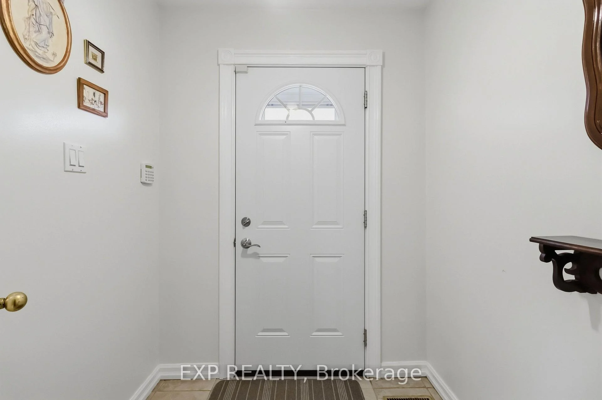 Photo 16 of 152 Hilda Avenue, North York, Newtonbrook West — HOMEH