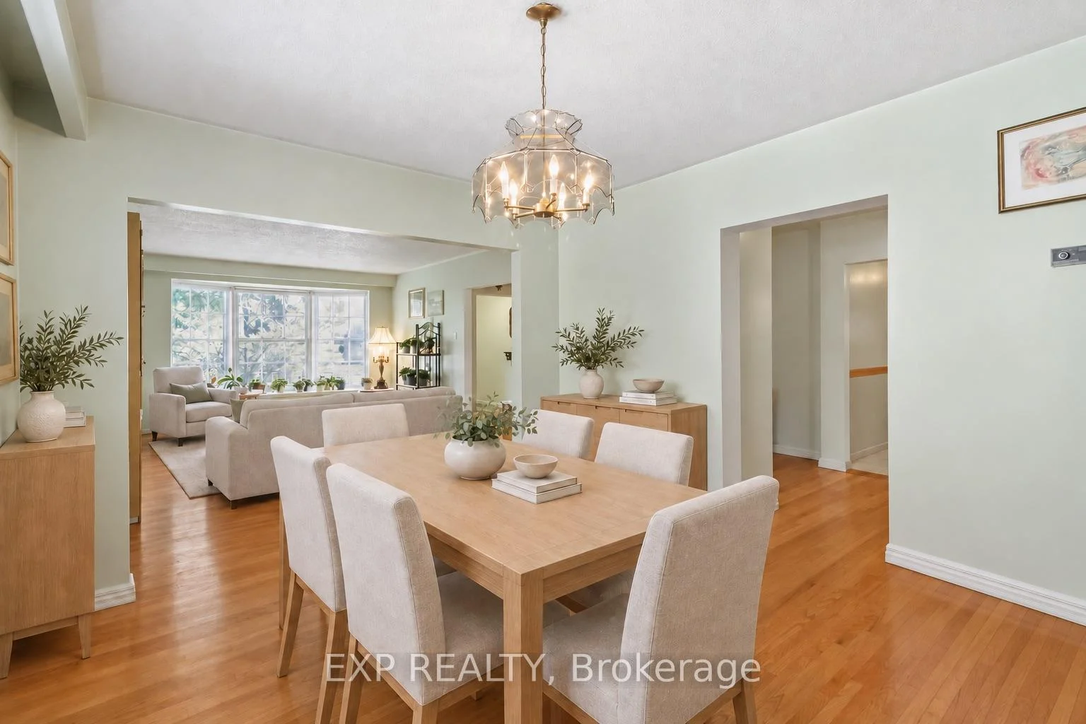 Photo 39 of 152 Hilda Avenue, North York, Newtonbrook West — HOMEH