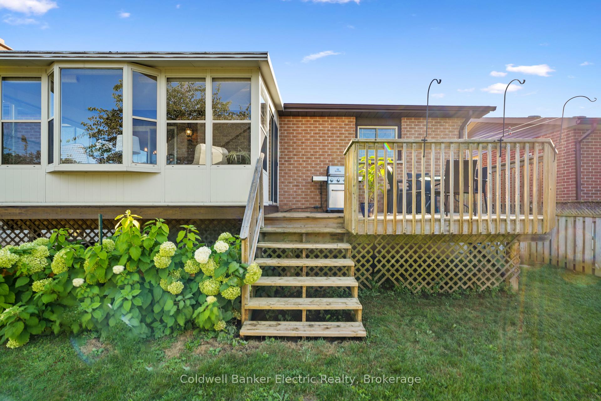 Photo 32 of 1988 Mapleridge Drive, Peterborough, Monaghan Ward 2 — HOMEH