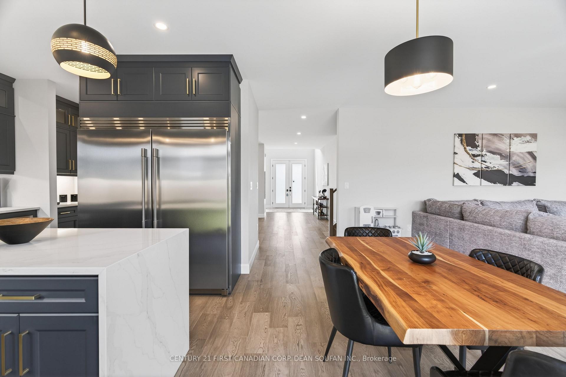 Photo 16 of 7251 Silver Creek Circle, London, South V — HOMEH