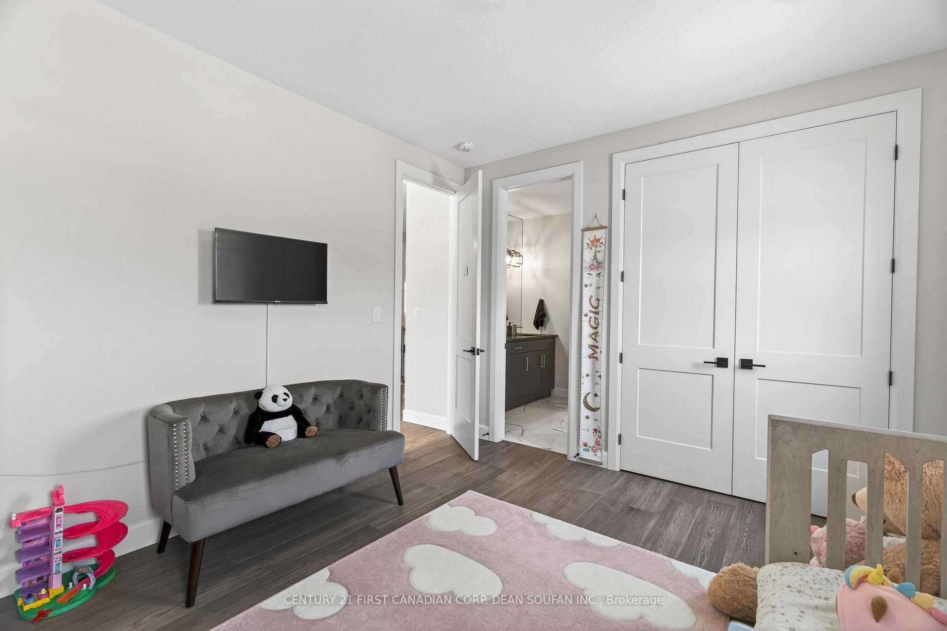 Photo 35 of 7251 Silver Creek Circle, London, South V — HOMEH