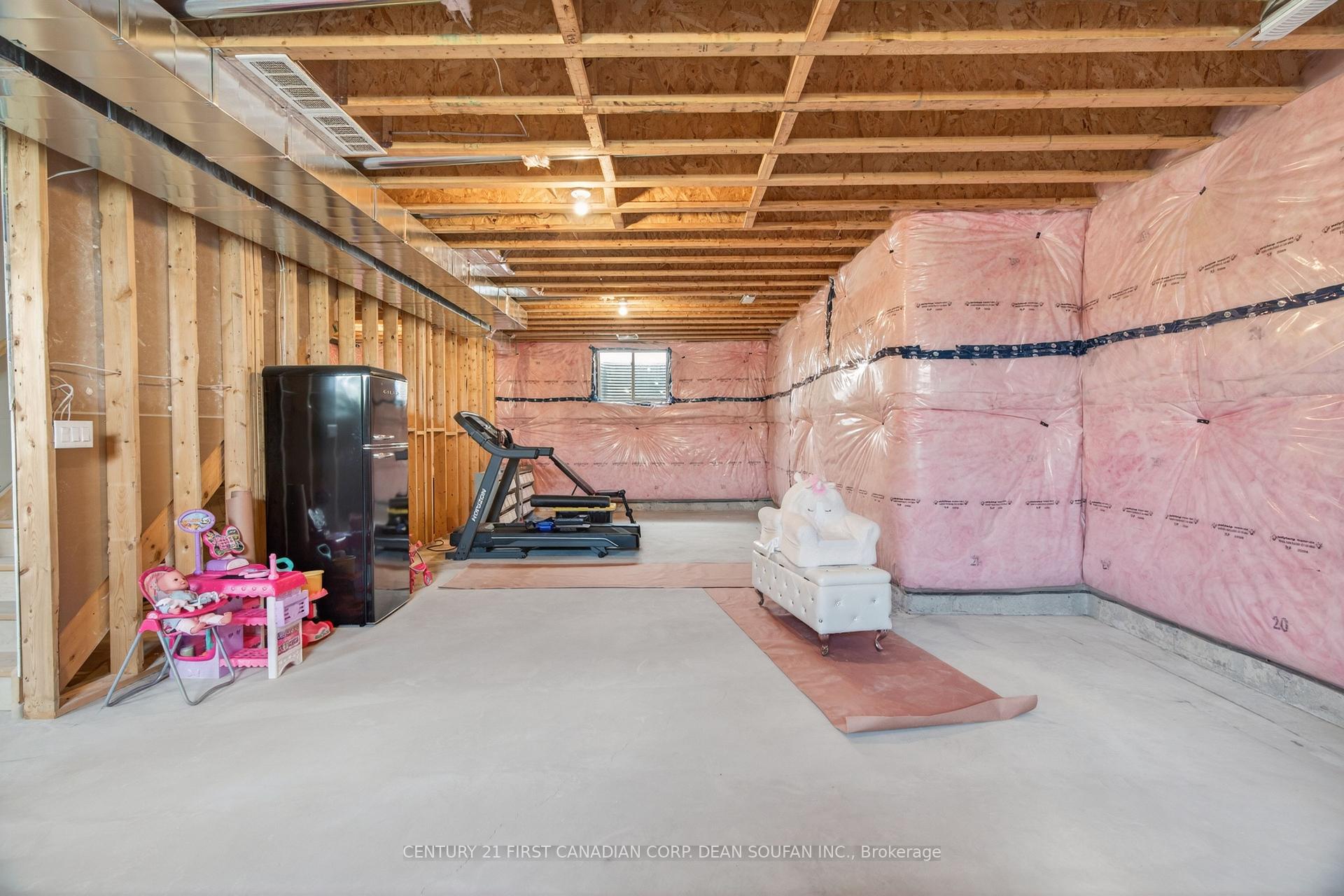 Photo 39 of 7251 Silver Creek Circle, London, South V — HOMEH