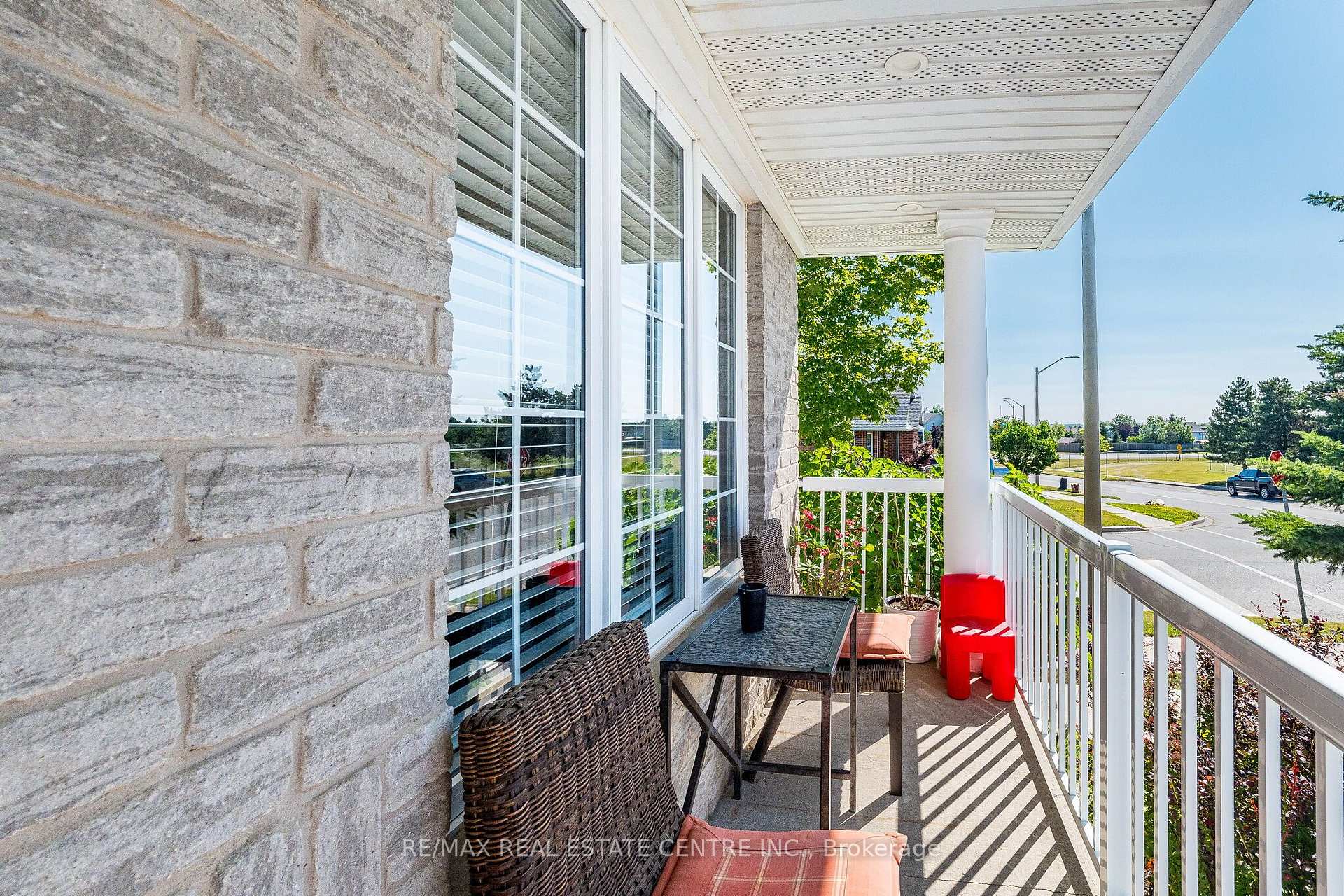 Photo 4 of 267 Montgomery Boulevard, Orangeville — HOMEH