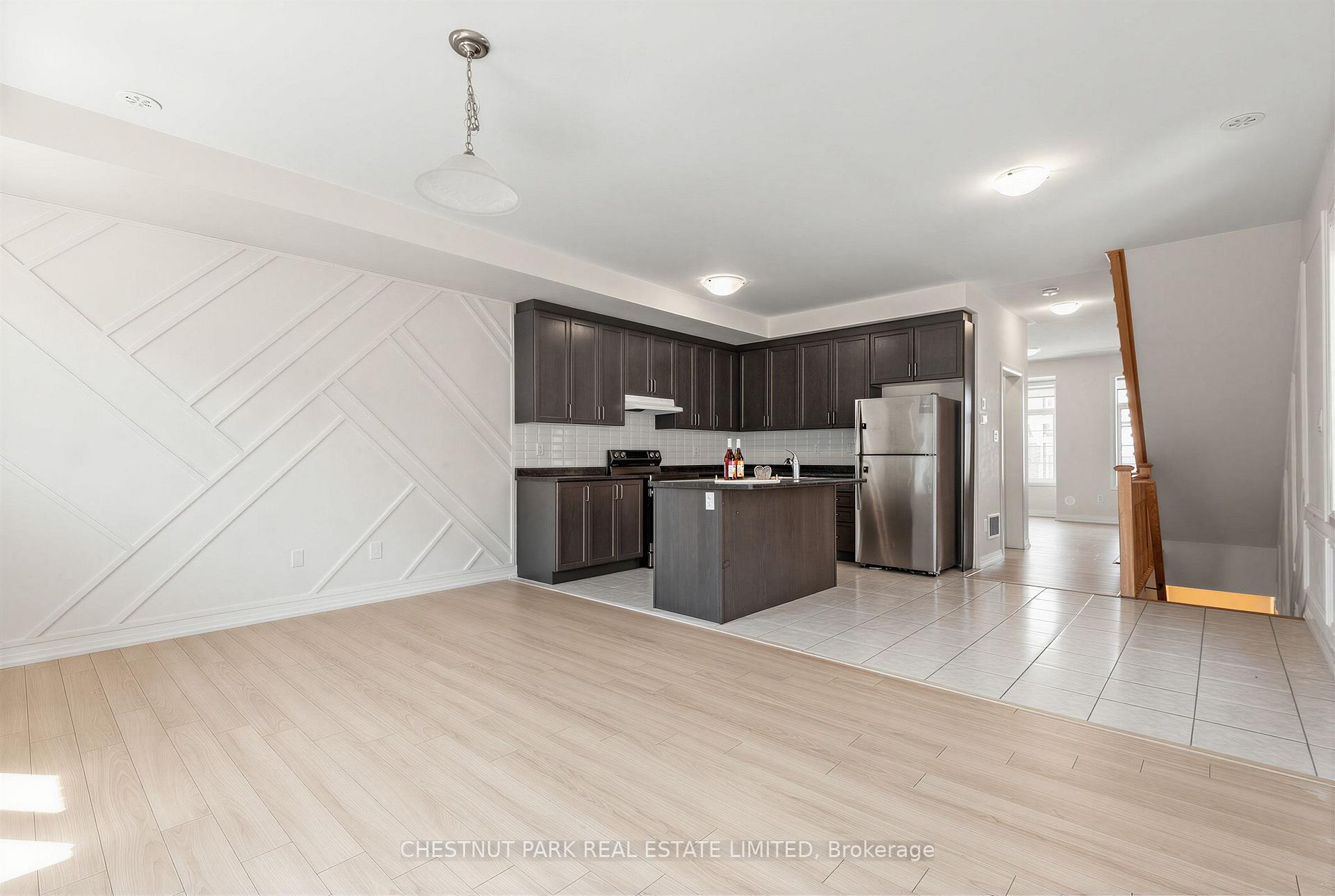 Photo 4 of 15 Sissons Way, Markham, Cedar Grove — HOMEH