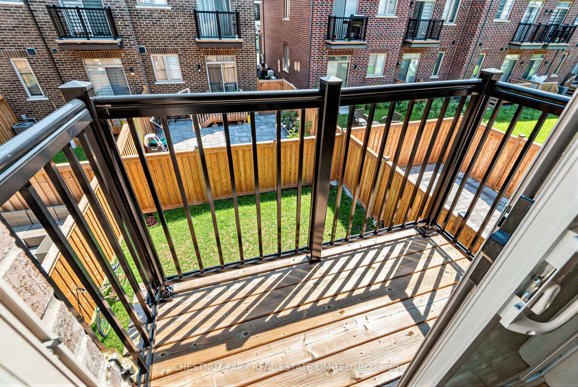 Photo 9 of 15 Sissons Way, Markham, Cedar Grove — HOMEH