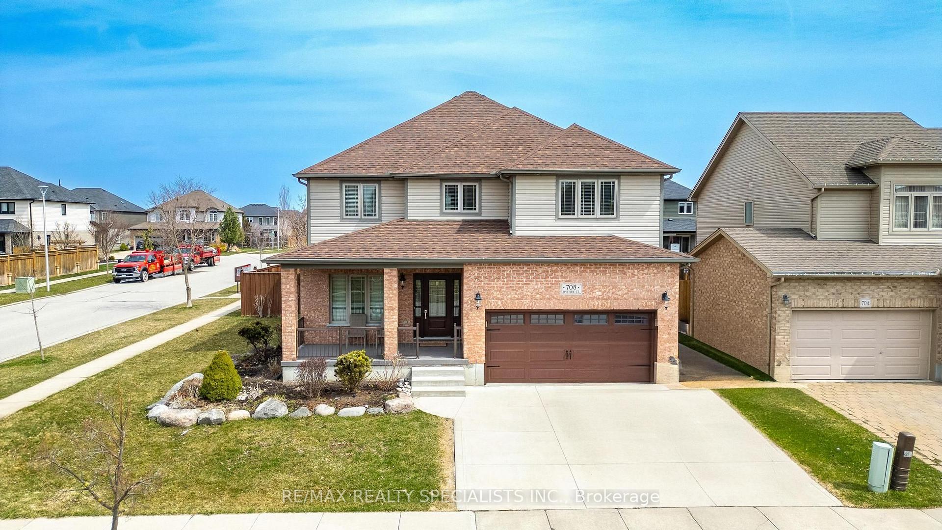 Photo 4 of 708 Spitfire Street, Woodstock, Woodstock - North — HOMEH