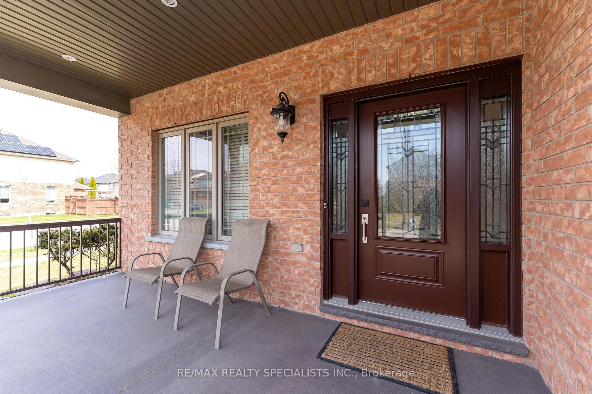 Photo 7 of 708 Spitfire Street, Woodstock, Woodstock - North — HOMEH