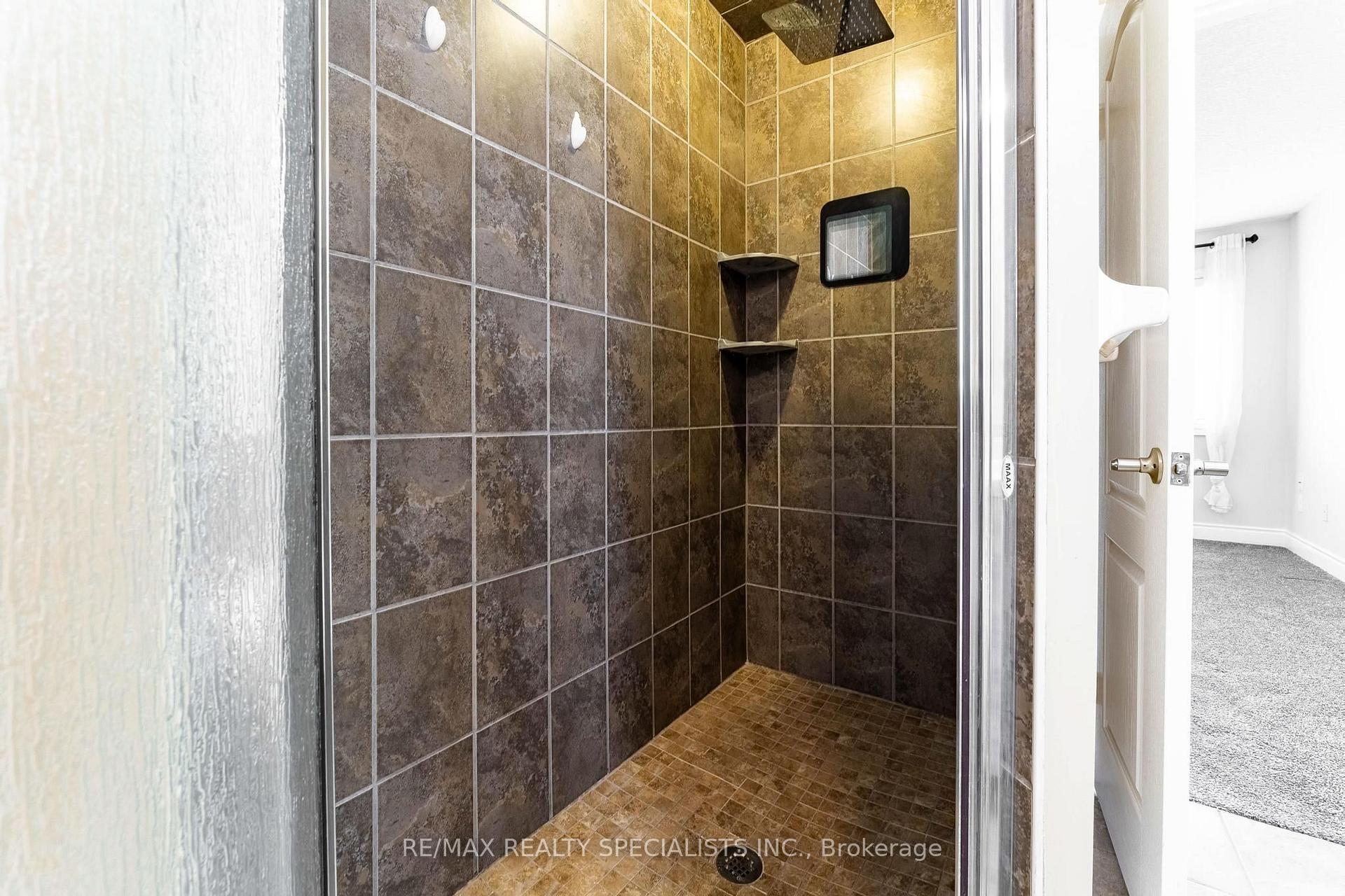 Photo 19 of 708 Spitfire Street, Woodstock, Woodstock - North — HOMEH