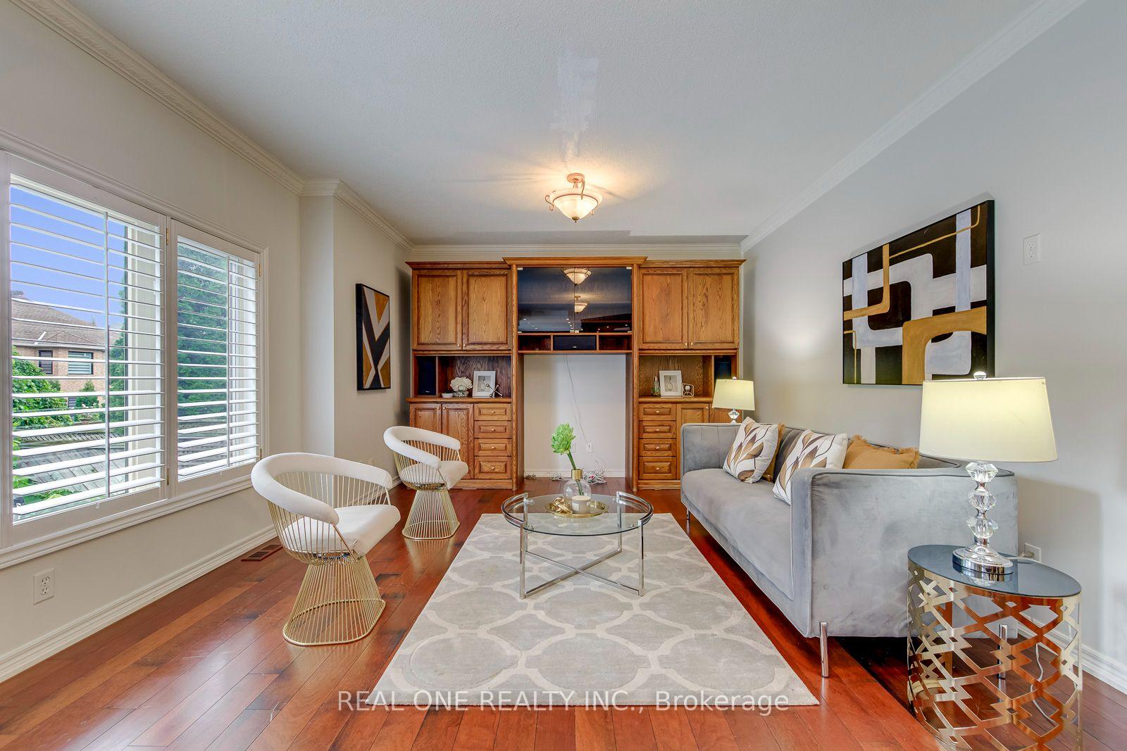 Photo 13 of 1206 Lindenrock Drive, Oakville, Joshua Creek — HOMEH