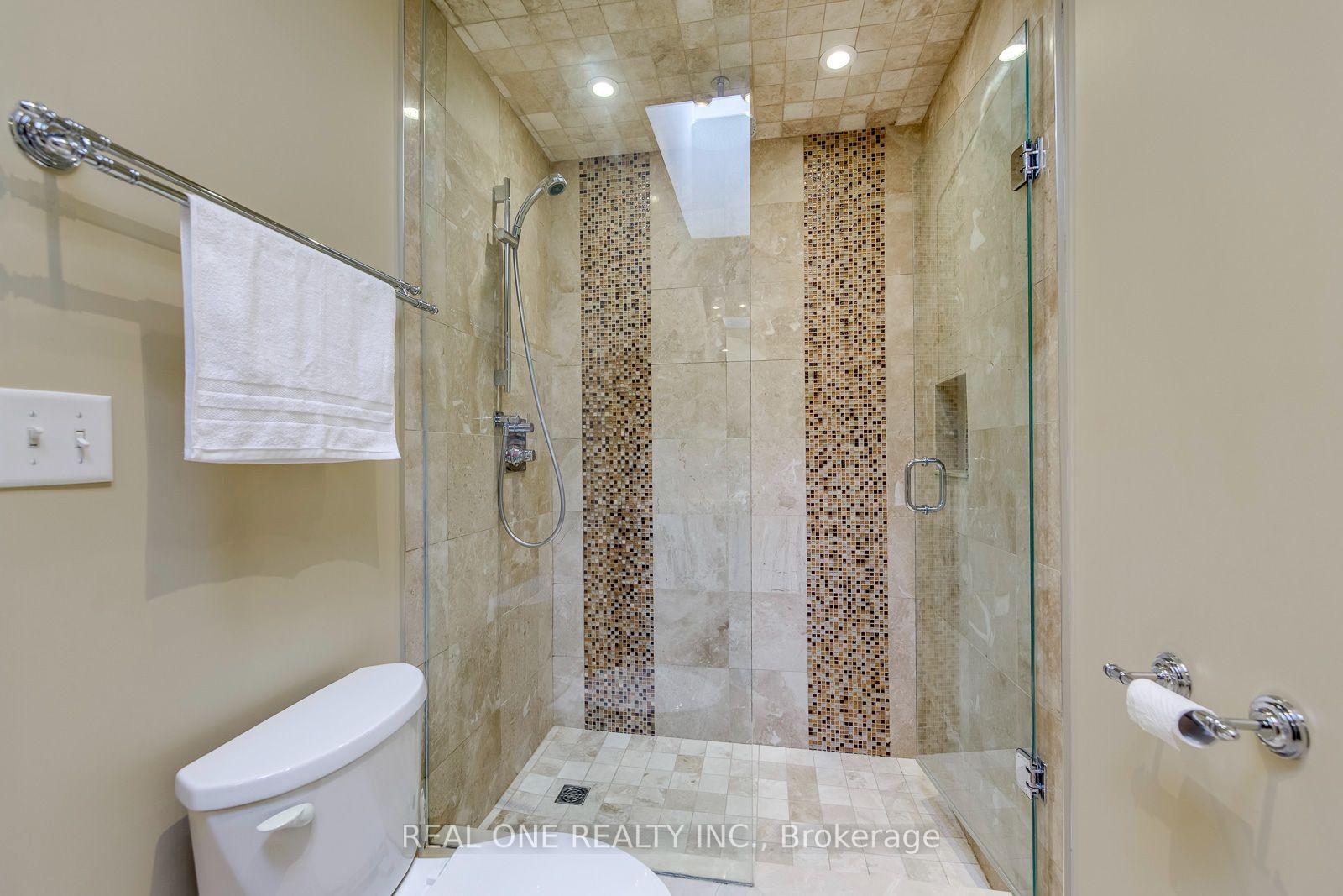Photo 34 of 1206 Lindenrock Drive, Oakville, Joshua Creek — HOMEH