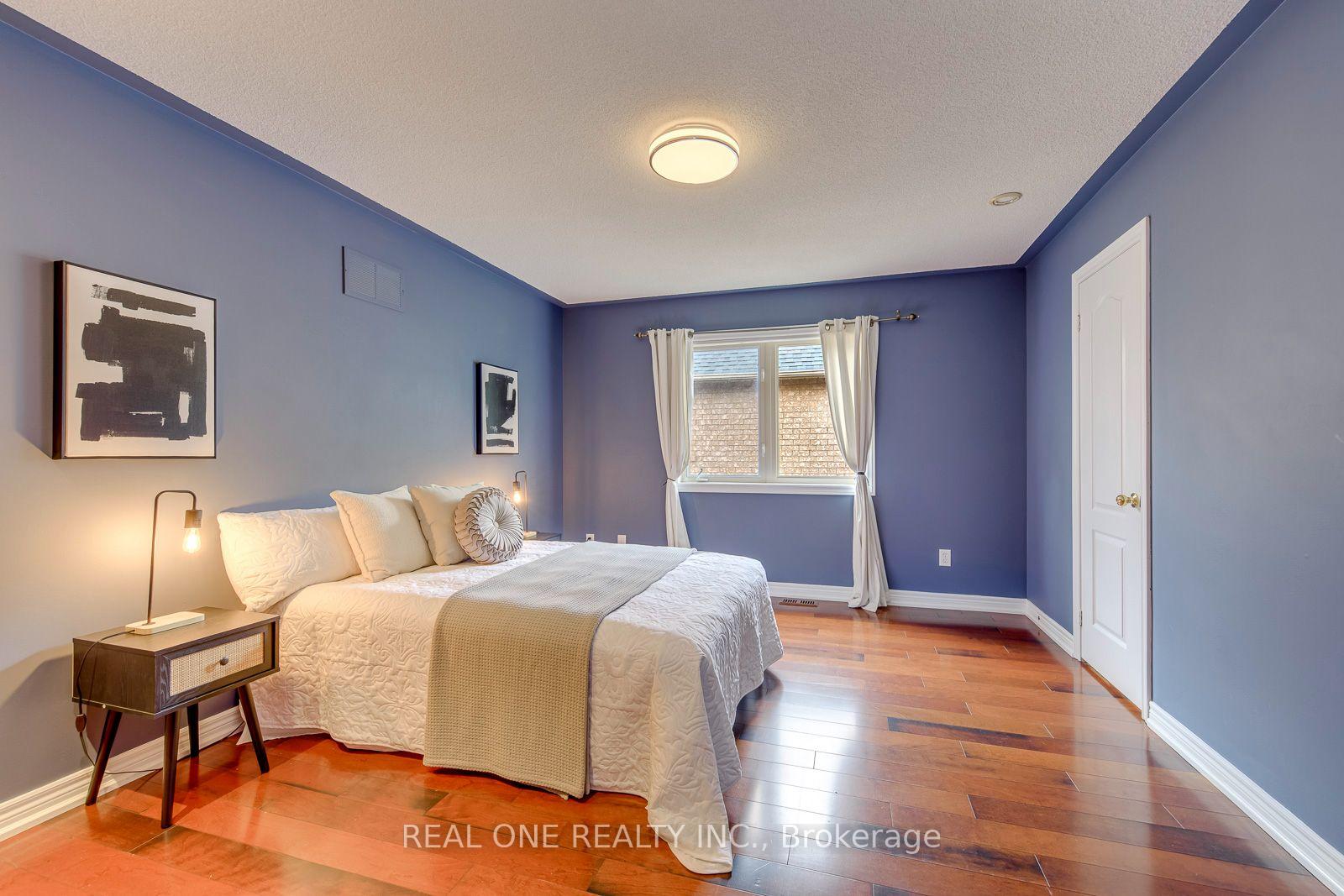 Photo 36 of 1206 Lindenrock Drive, Oakville, Joshua Creek — HOMEH