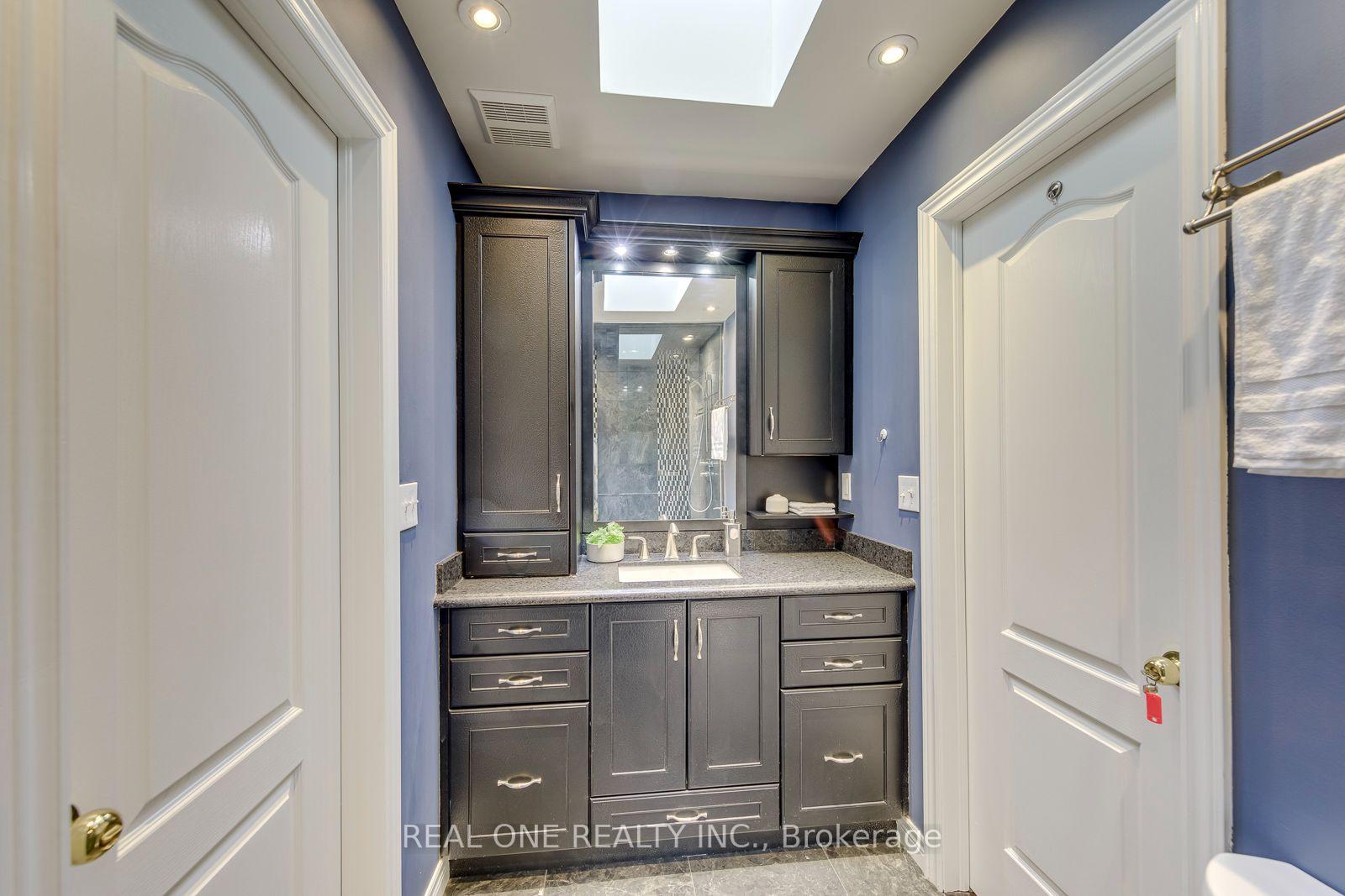 Photo 37 of 1206 Lindenrock Drive, Oakville, Joshua Creek — HOMEH