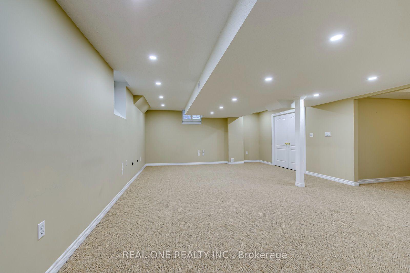 Photo 41 of 1206 Lindenrock Drive, Oakville, Joshua Creek — HOMEH