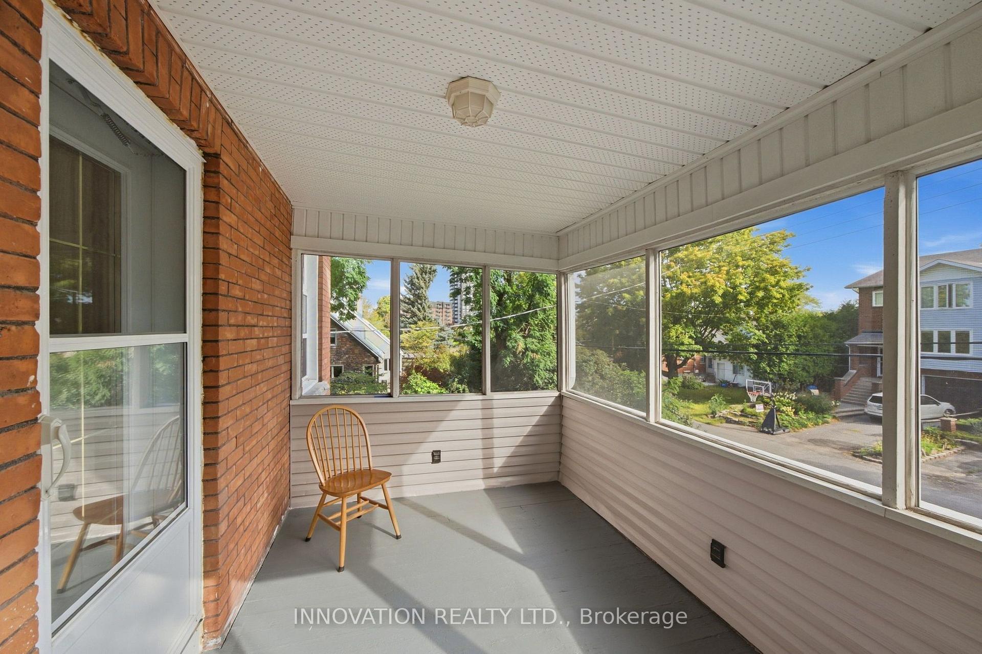 Photo 22 of 204 Compton Avenue, Ottawa, Woodroffe — HOMEH