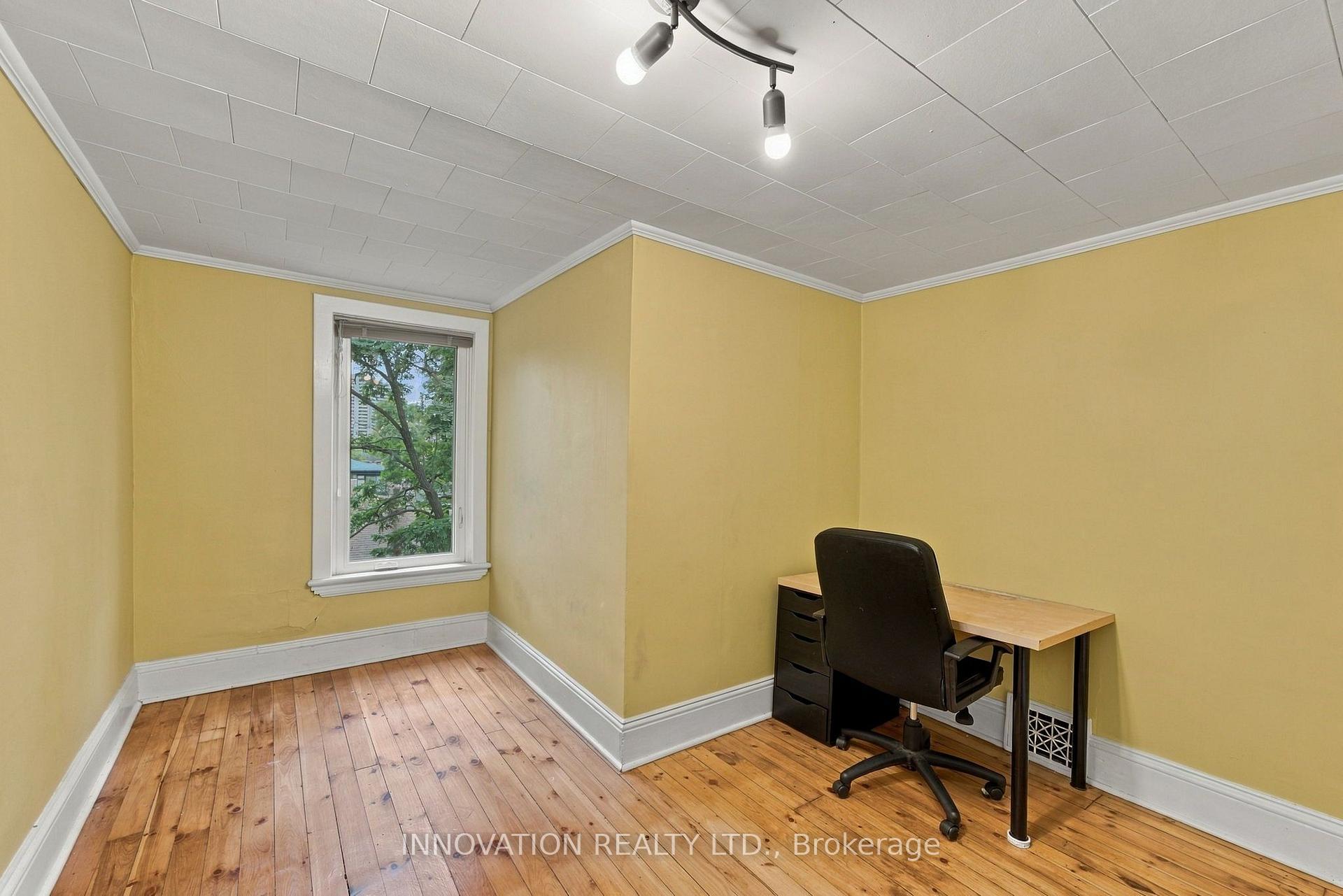Photo 32 of 204 Compton Avenue, Ottawa, Woodroffe — HOMEH