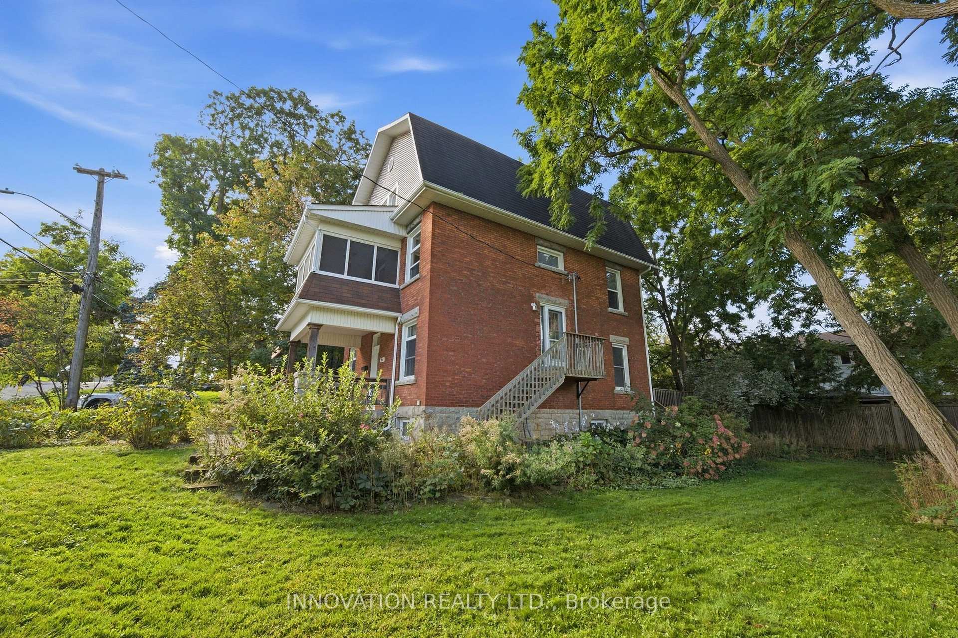 Photo 38 of 204 Compton Avenue, Ottawa, Woodroffe — HOMEH
