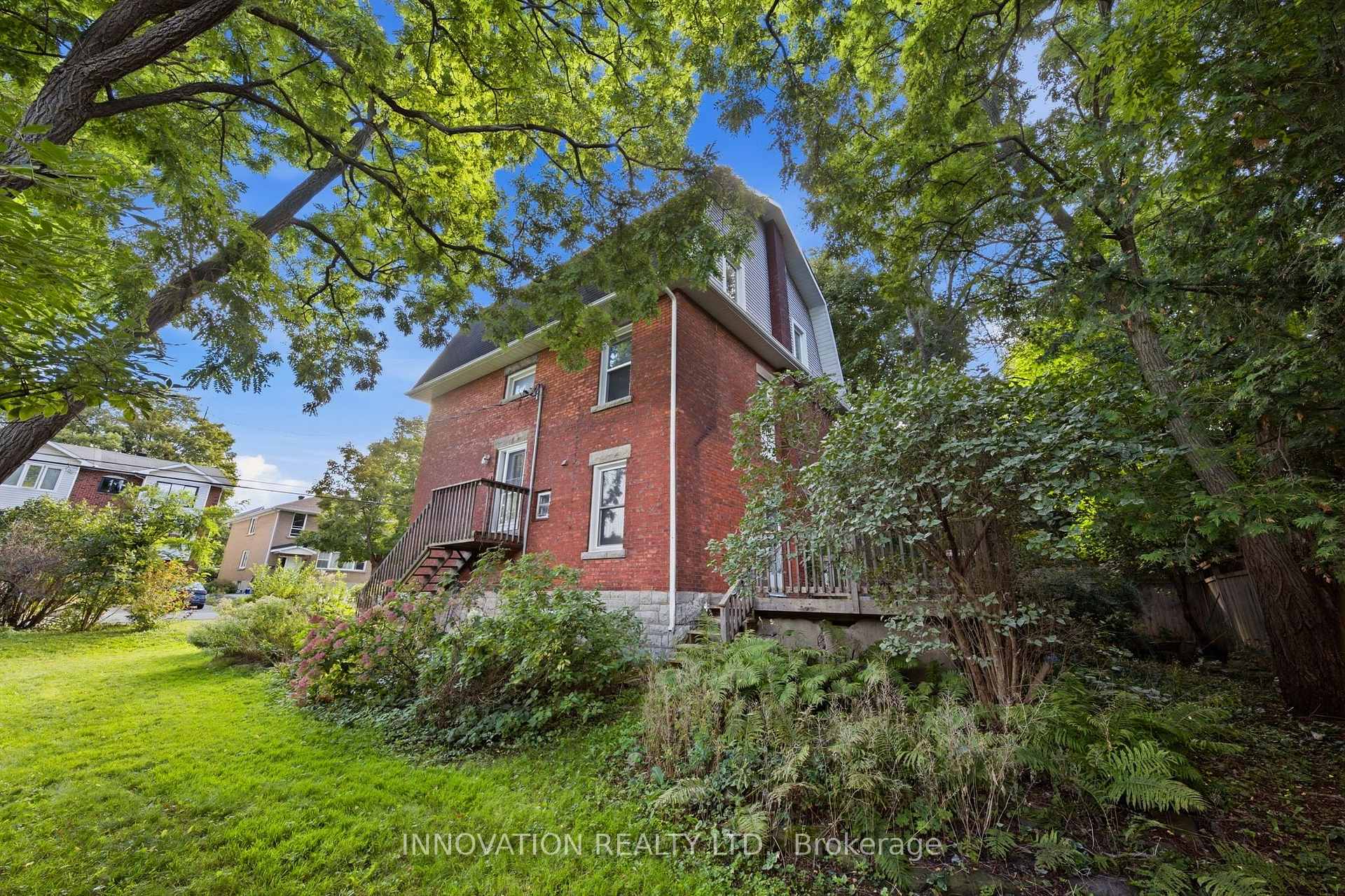 Photo 39 of 204 Compton Avenue, Ottawa, Woodroffe — HOMEH