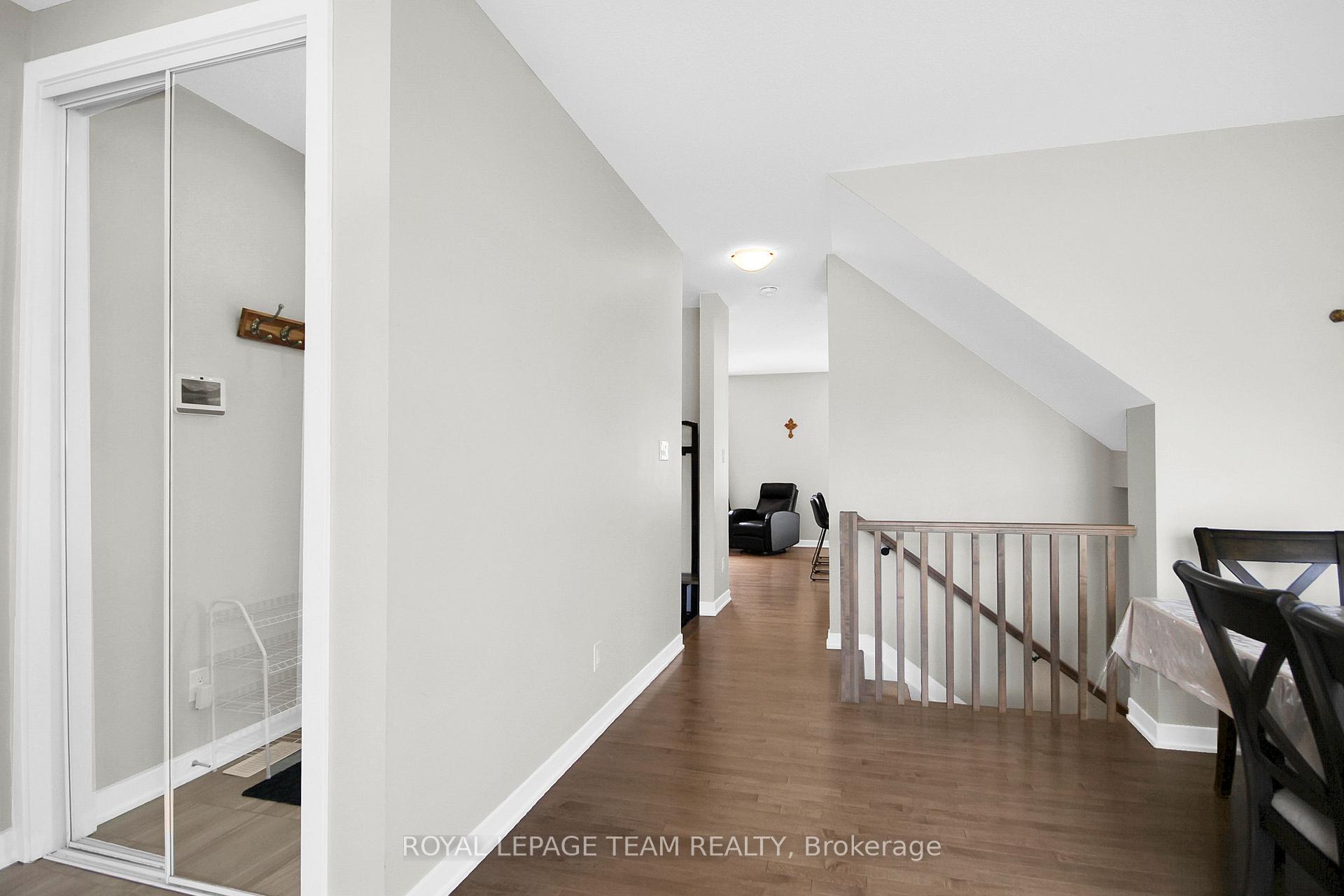 Photo 6 of 2036 Elevation Road, Ottawa, Barrhaven - Half Moon Bay — HOMEH
