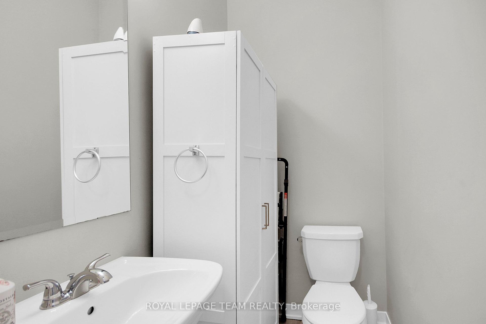 Photo 8 of 2036 Elevation Road, Ottawa, Barrhaven - Half Moon Bay — HOMEH