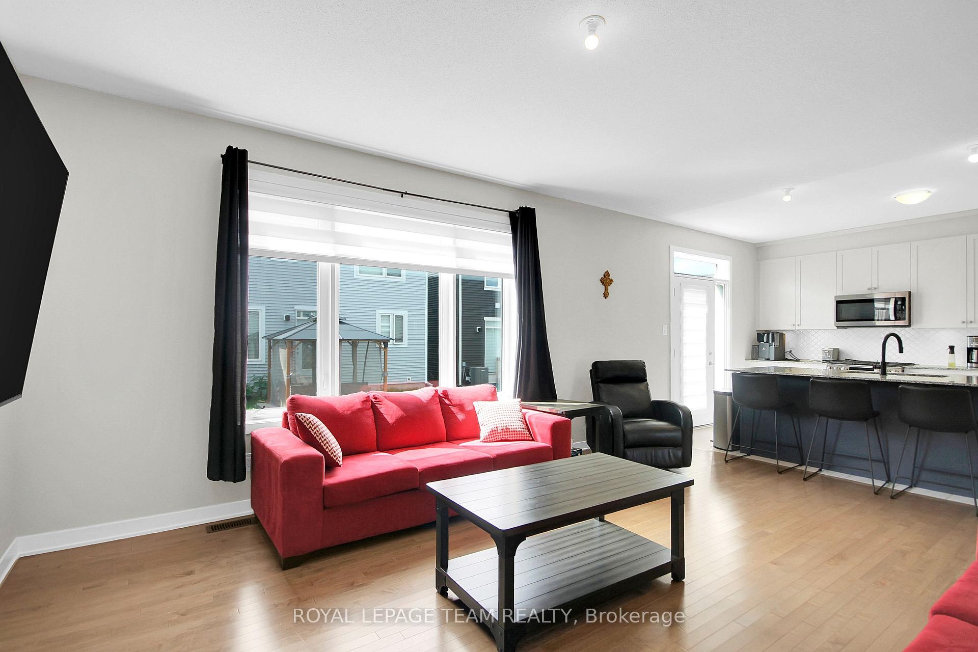 Photo 17 of 2036 Elevation Road, Ottawa, Barrhaven - Half Moon Bay — HOMEH