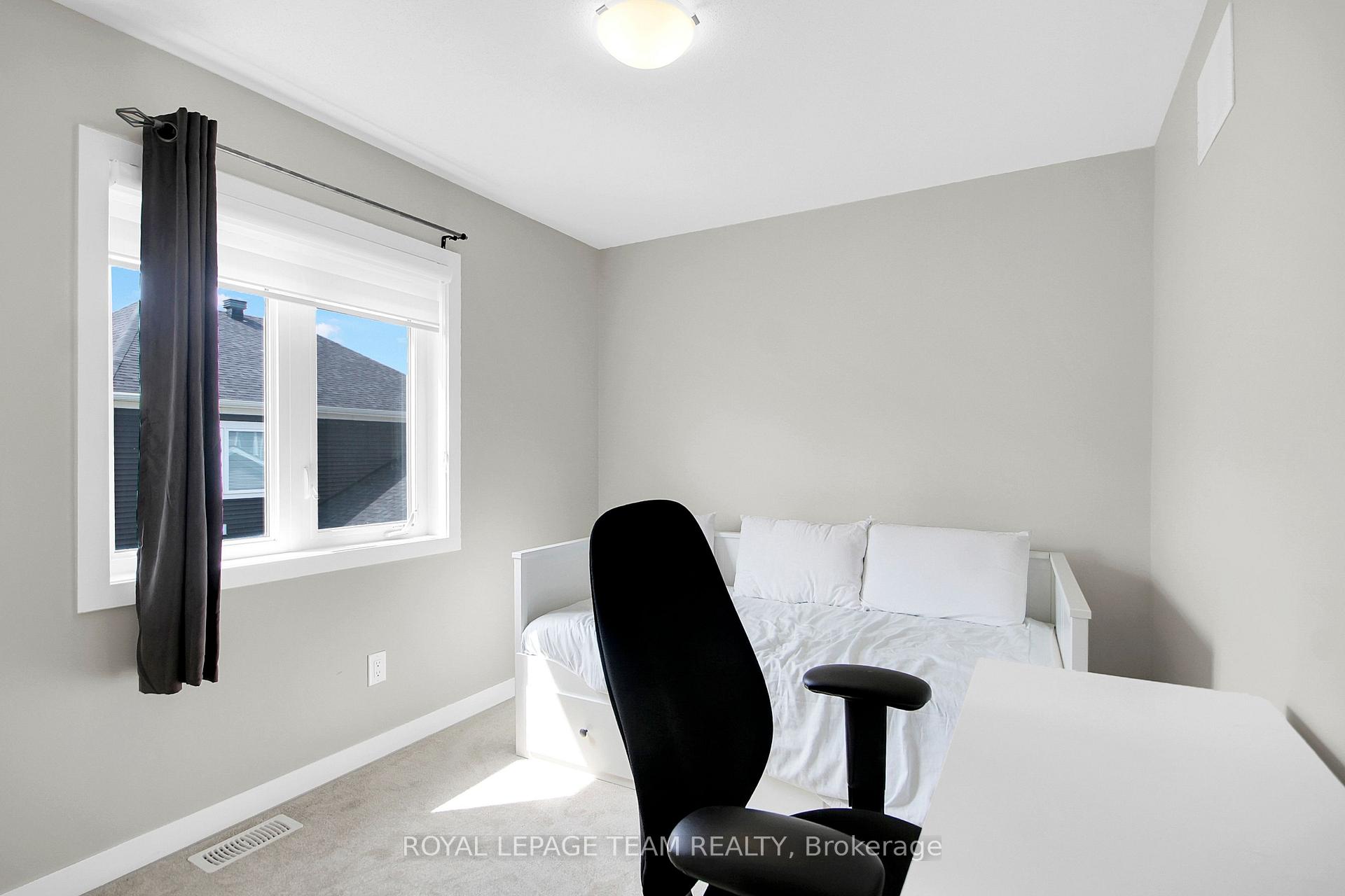 Photo 25 of 2036 Elevation Road, Ottawa, Barrhaven - Half Moon Bay — HOMEH