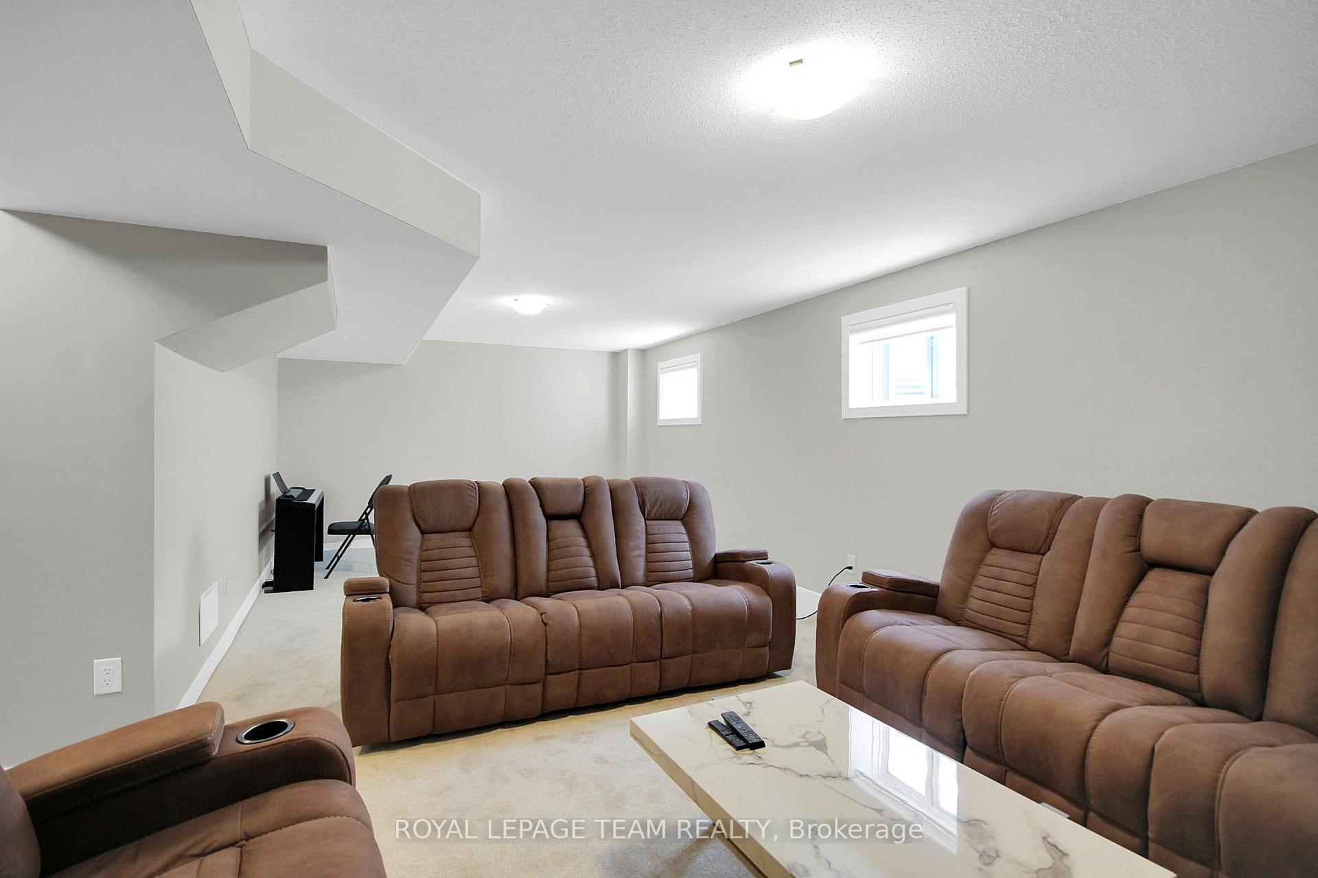 Photo 34 of 2036 Elevation Road, Ottawa, Barrhaven - Half Moon Bay — HOMEH