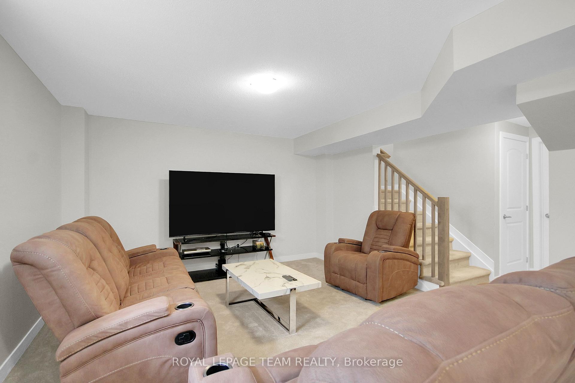 Photo 37 of 2036 Elevation Road, Ottawa, Barrhaven - Half Moon Bay — HOMEH