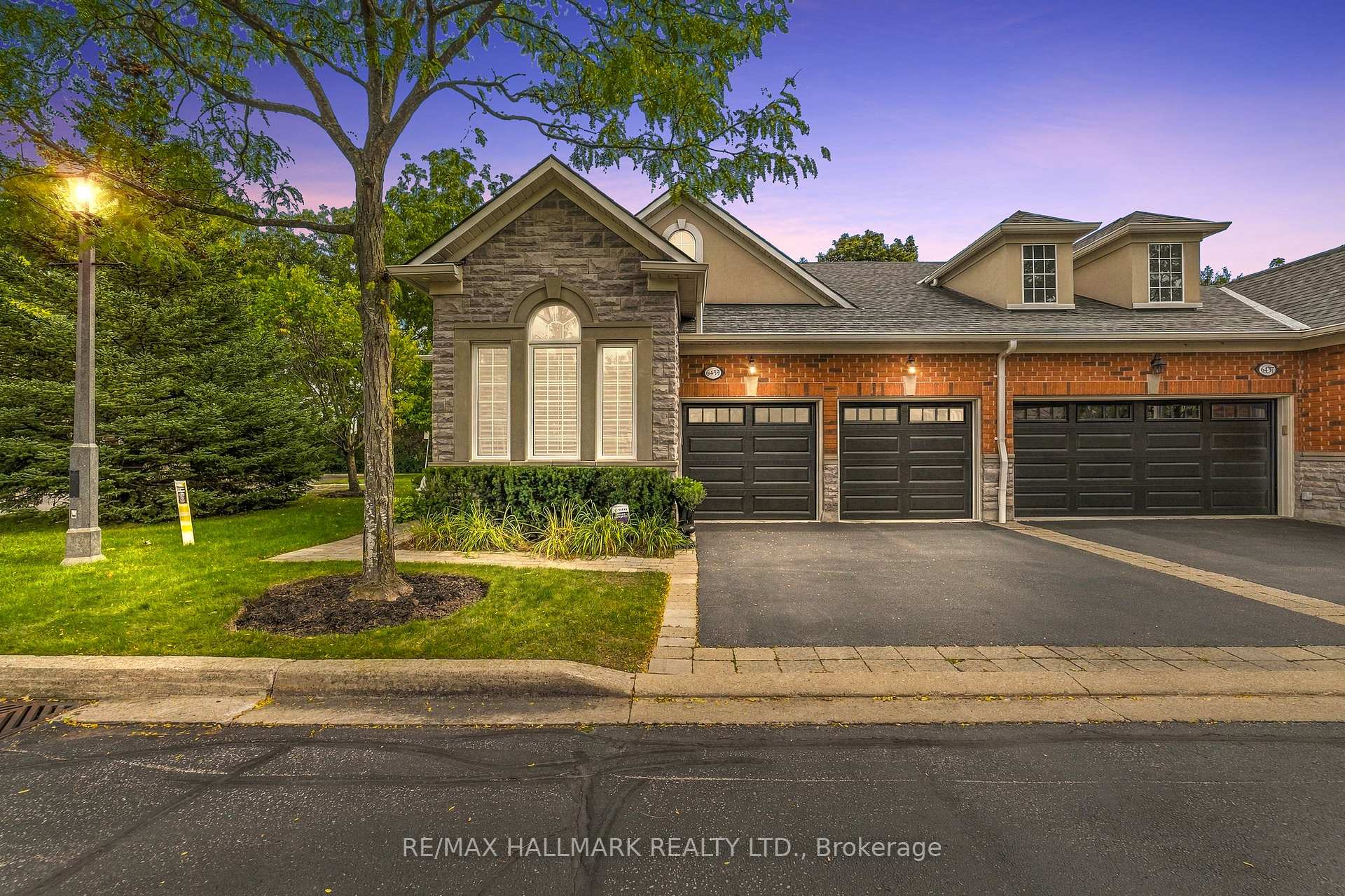 Photo 1 of Unit 15, 6439 Rivergate Place, Mississauga, Streetsville — HOMEH