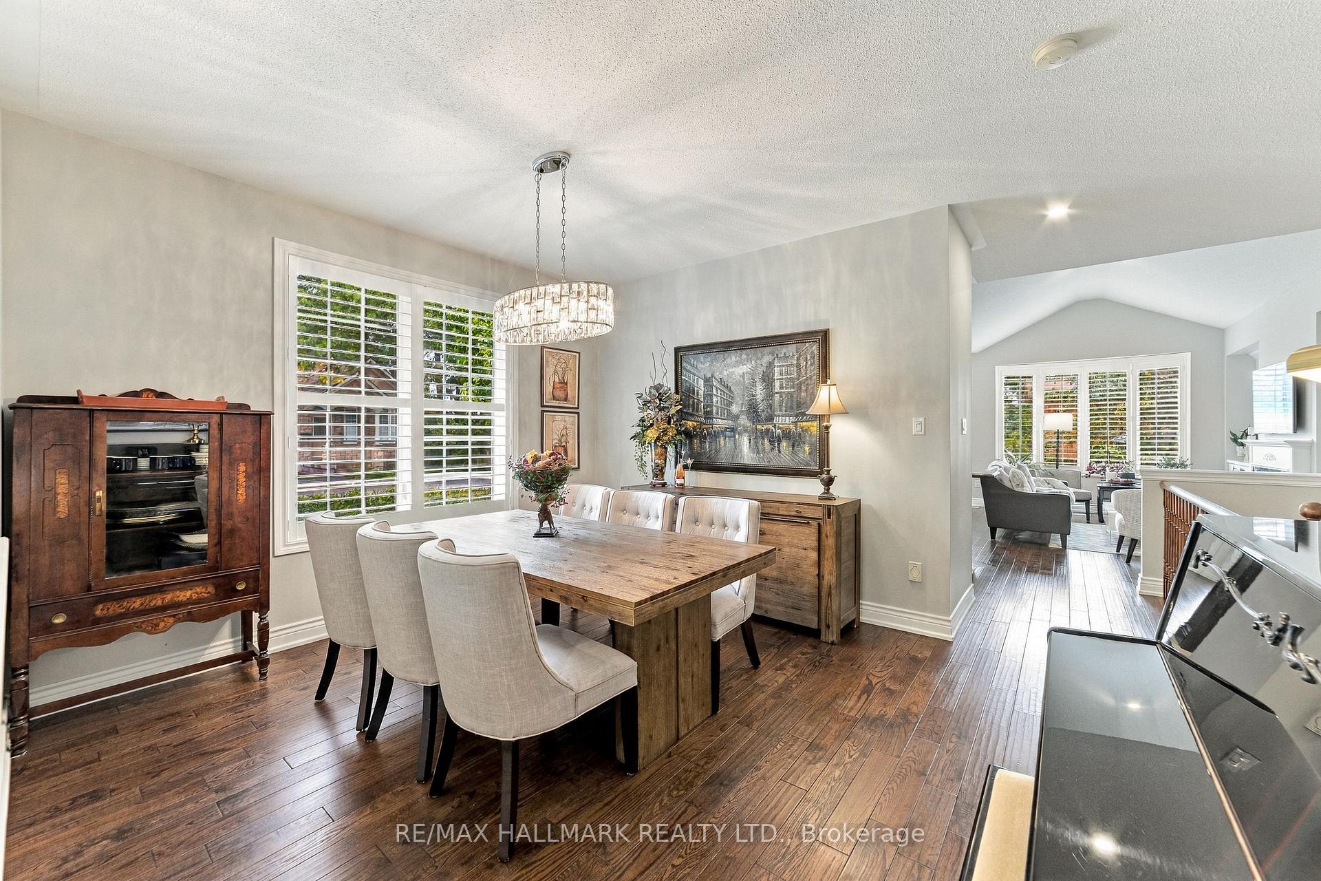 Photo 5 of Unit 15, 6439 Rivergate Place, Mississauga, Streetsville — HOMEH