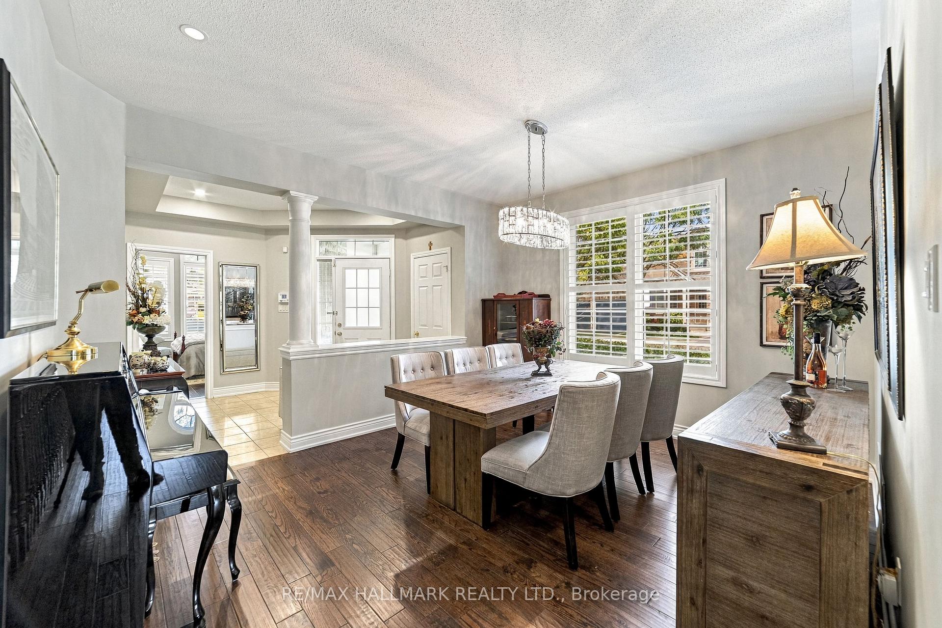 Photo 8 of Unit 15, 6439 Rivergate Place, Mississauga, Streetsville — HOMEH