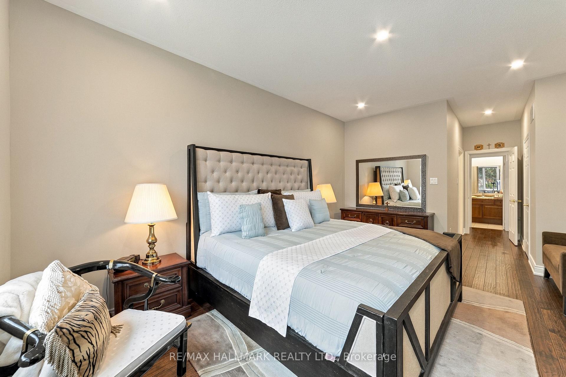 Photo 15 of Unit 15, 6439 Rivergate Place, Mississauga, Streetsville — HOMEH