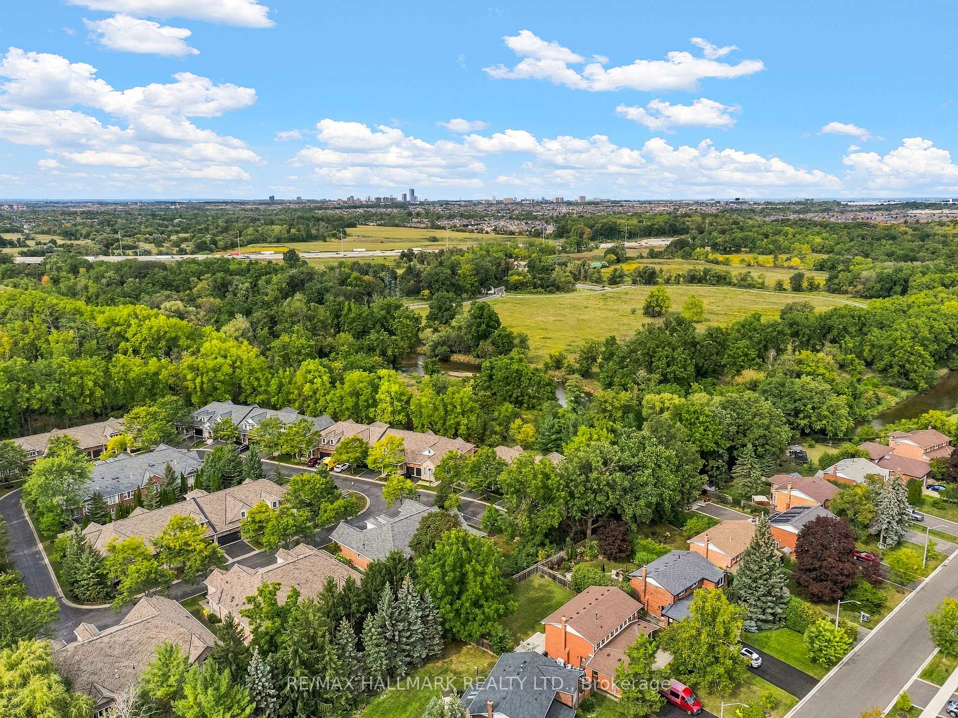 Photo 31 of Unit 15, 6439 Rivergate Place, Mississauga, Streetsville — HOMEH