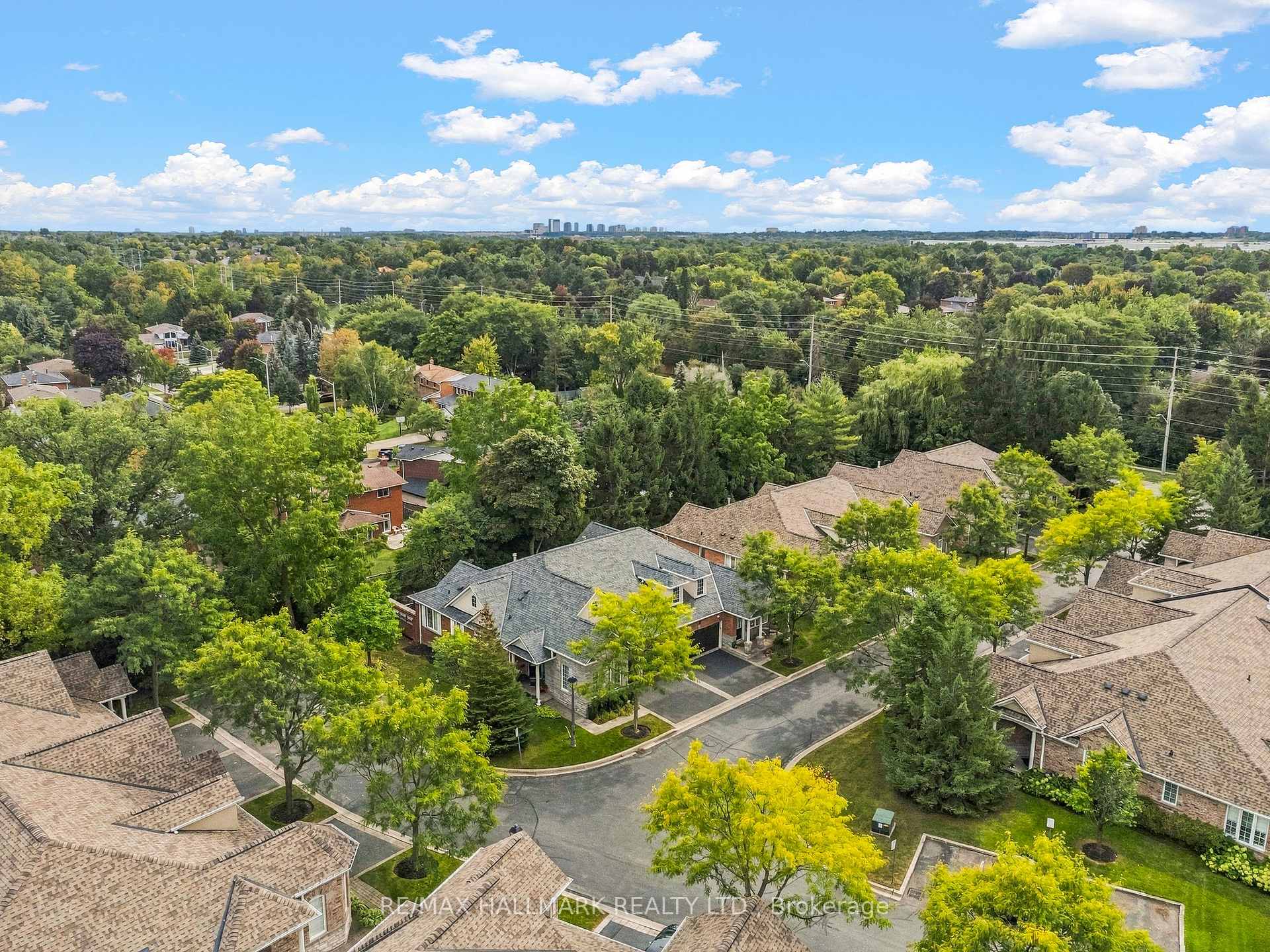 Photo 32 of Unit 15, 6439 Rivergate Place, Mississauga, Streetsville — HOMEH