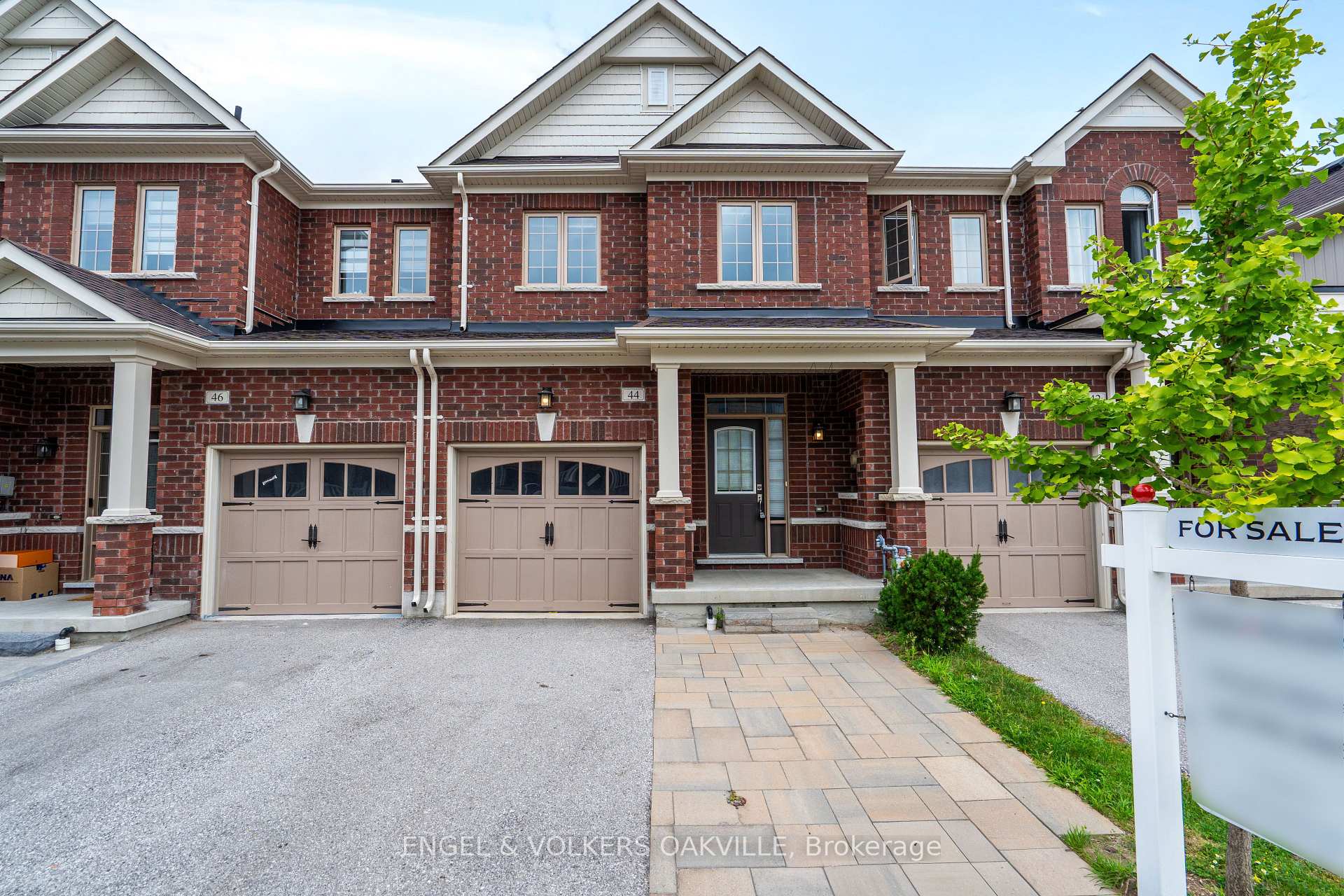 Photo of 44 Clifford Crescent