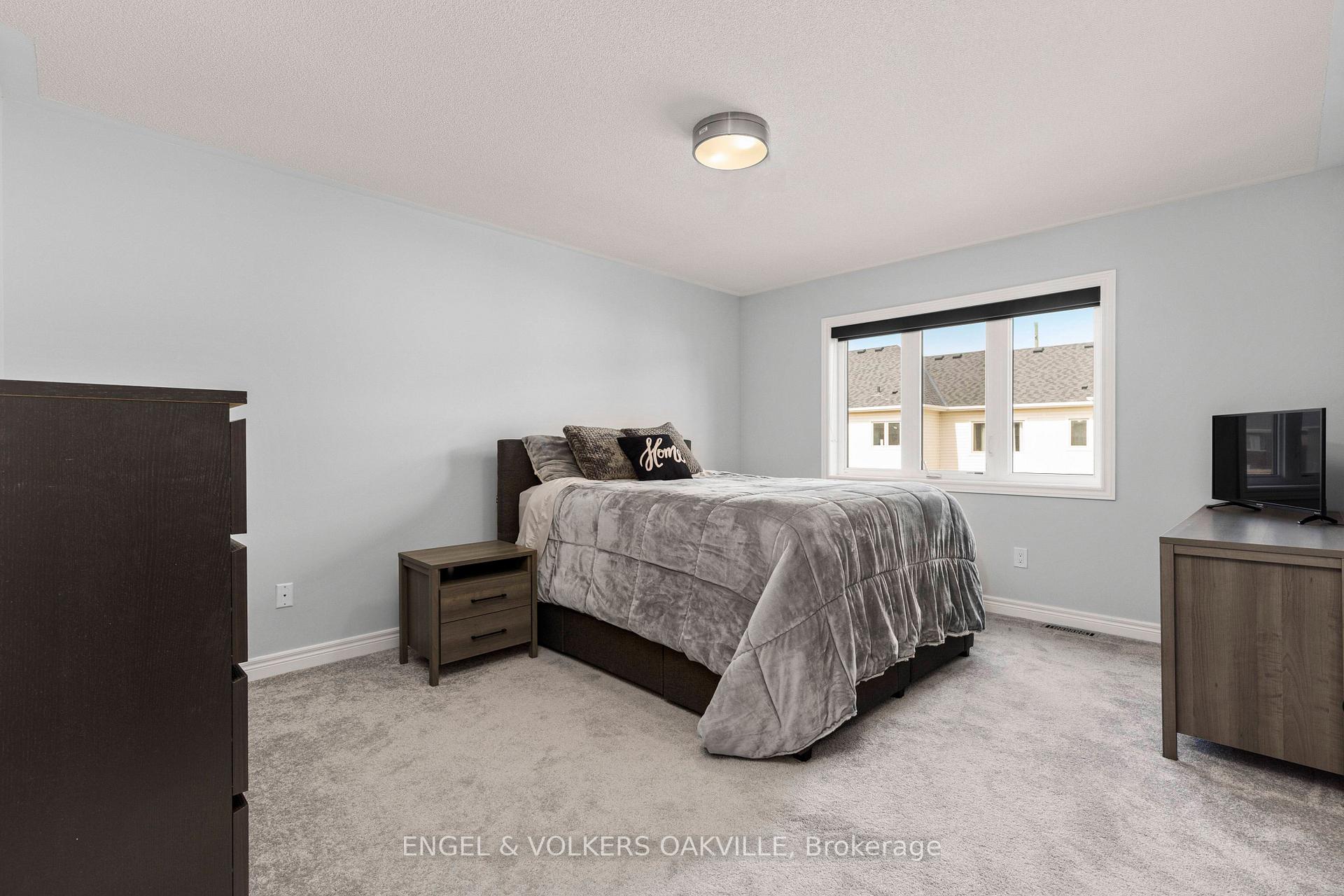 Photo 28 of 44 Clifford Crescent, New Tecumseth, Tottenham — HOMEH
