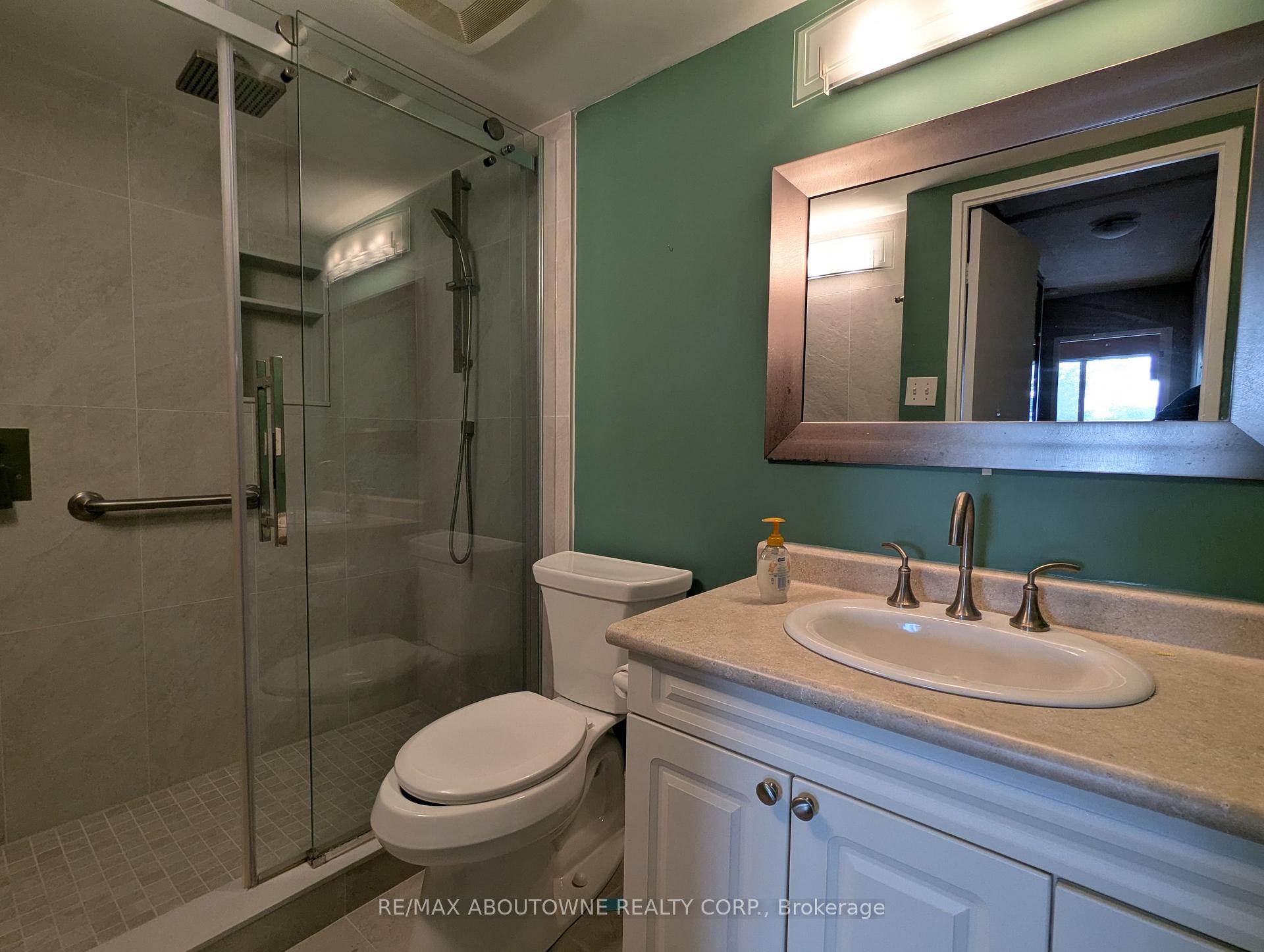 Photo 11 of Unit 306, 1359 White Oaks Boulevard, Oakville, Falgarwood — HOMEH